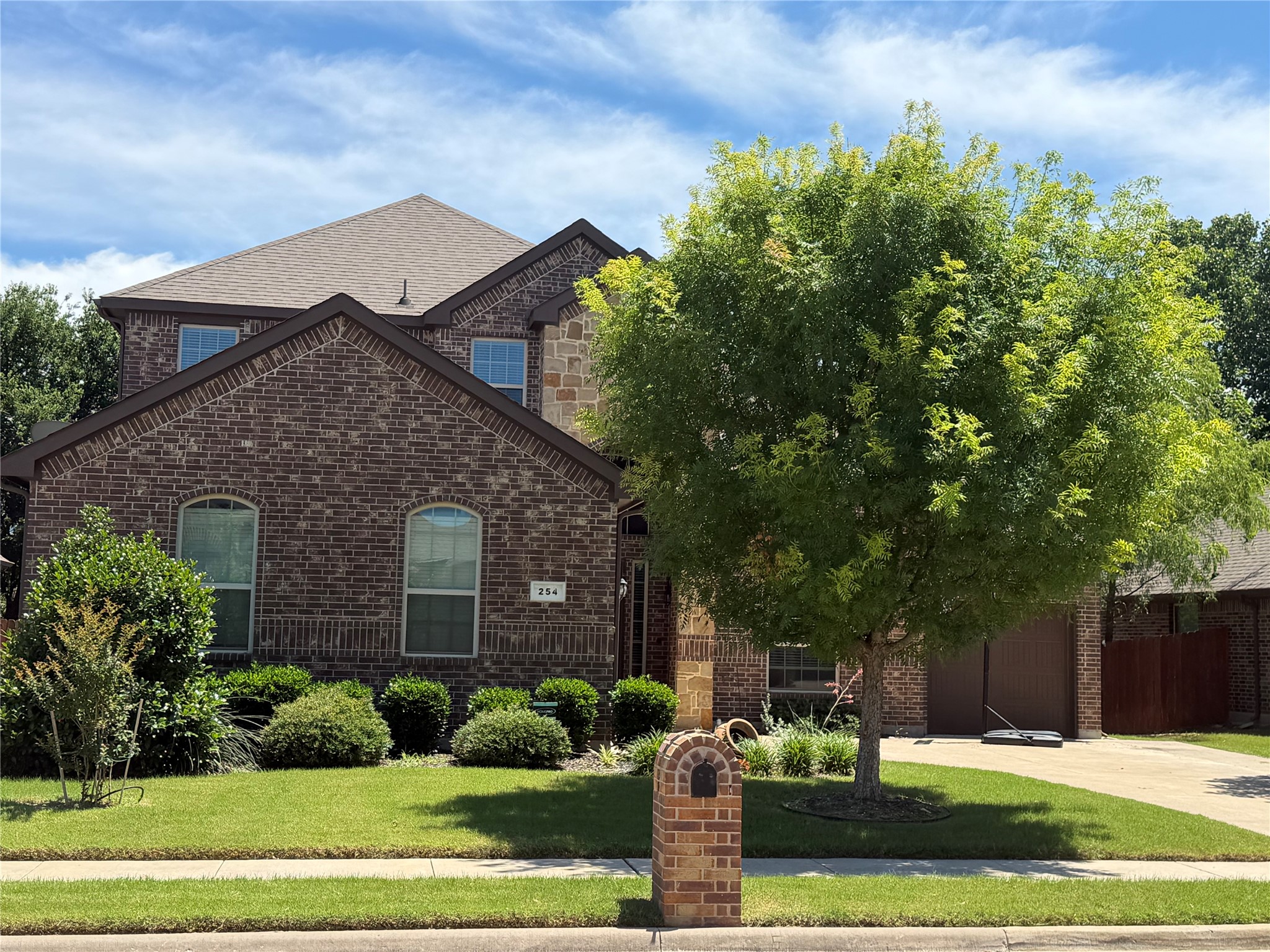 254 Ashlawn Drive Midlothian TX 76065