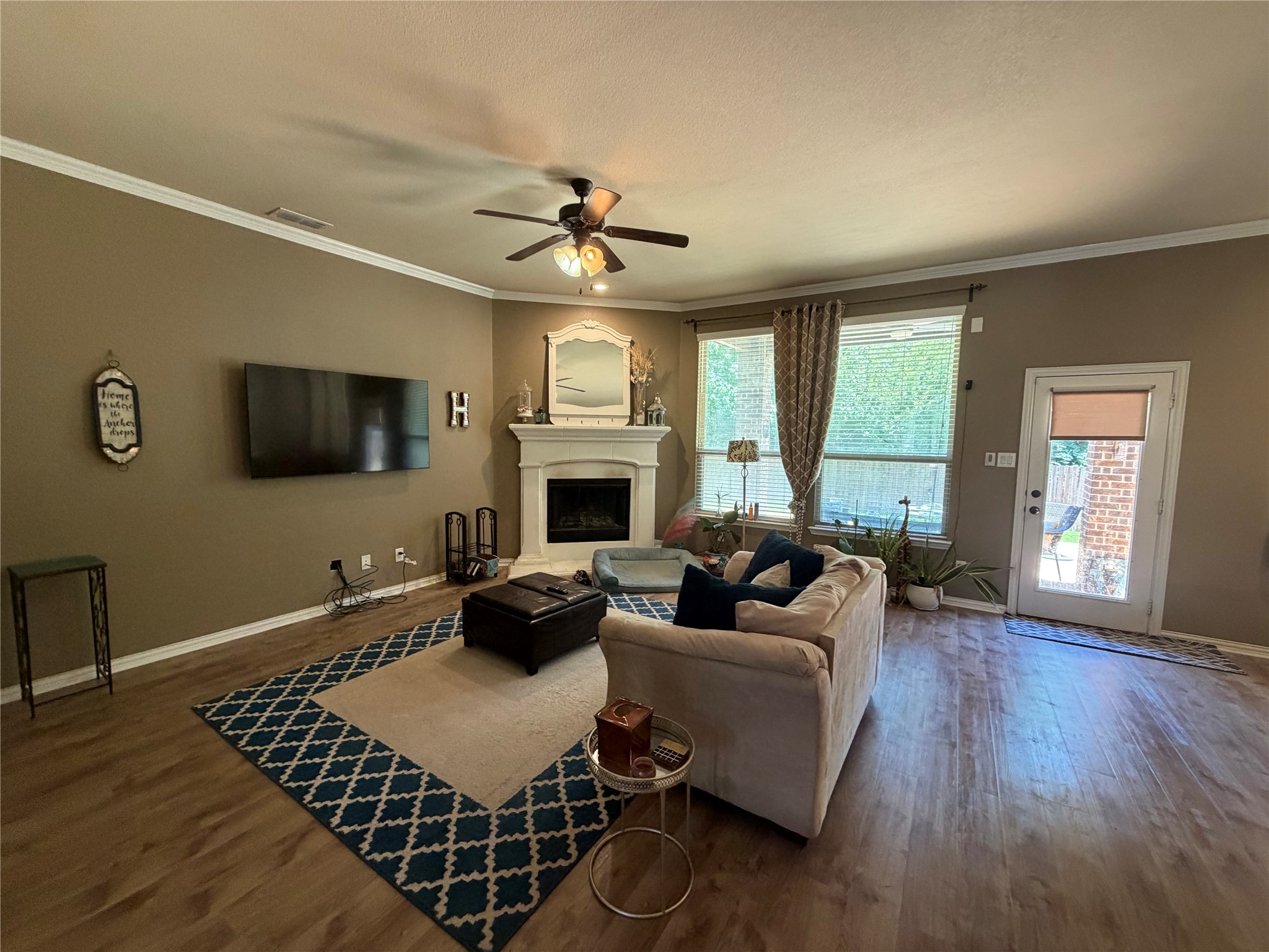 254 Ashlawn Drive Midlothian TX 76065