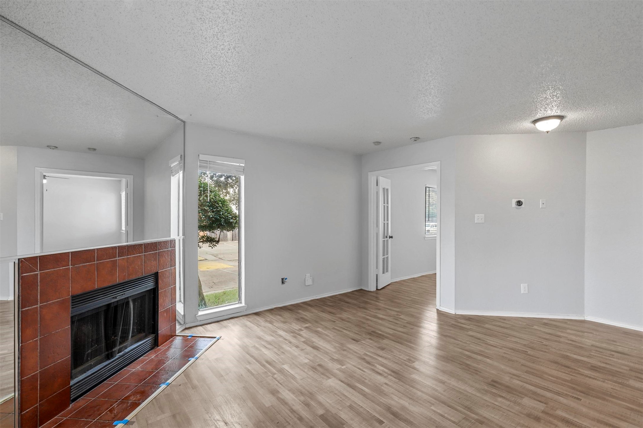 2300 Bamboo Drive Arlington TX 76006