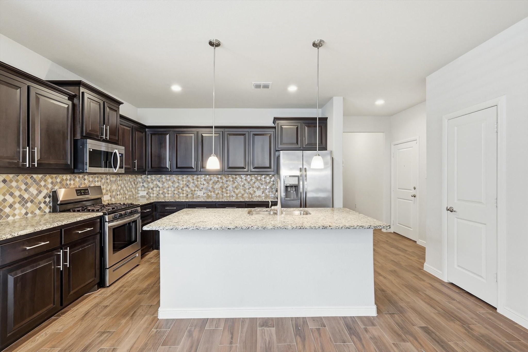 2524 Little Wonder Lane Northlake TX 76247