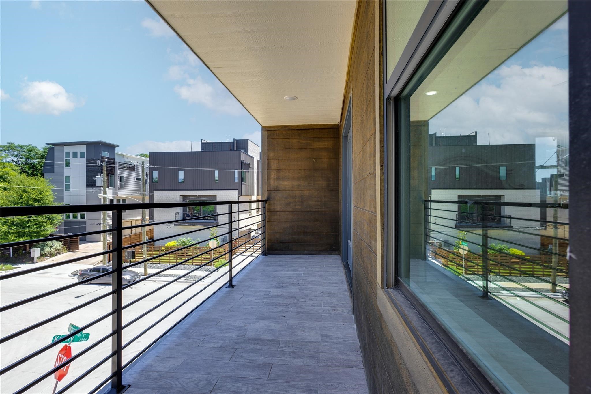 2011 Kirby Street Dallas TX 75204