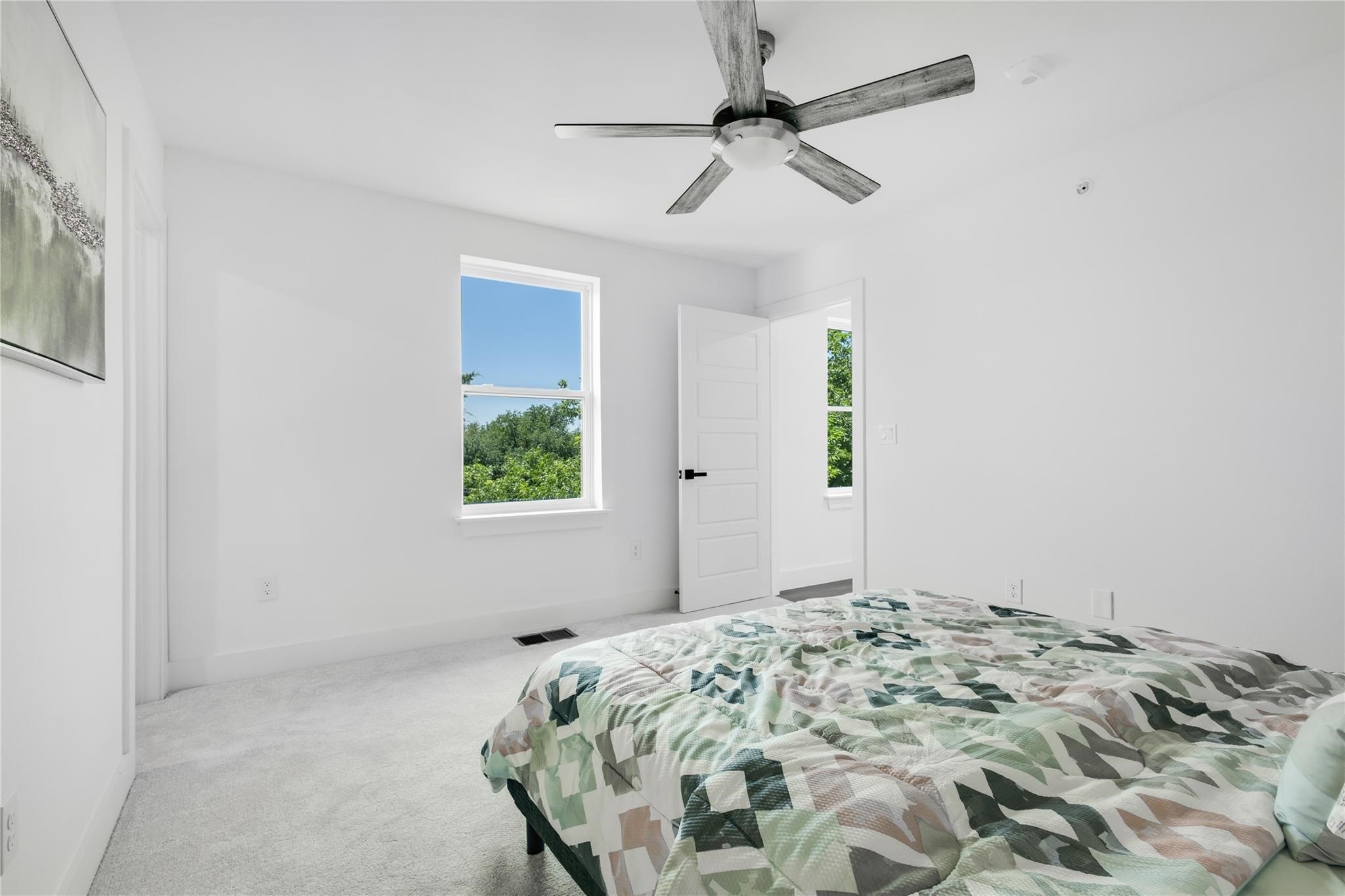 2011 Kirby Street Dallas TX 75204
