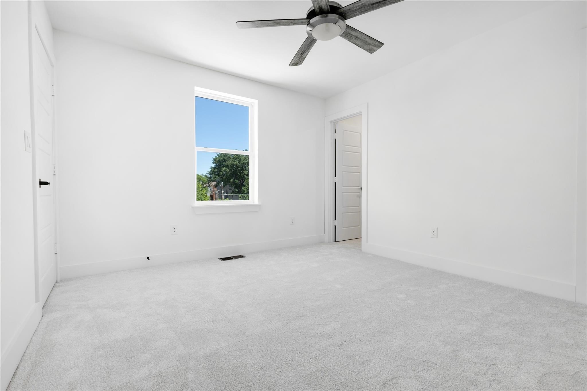 2011 Kirby Street Dallas TX 75204