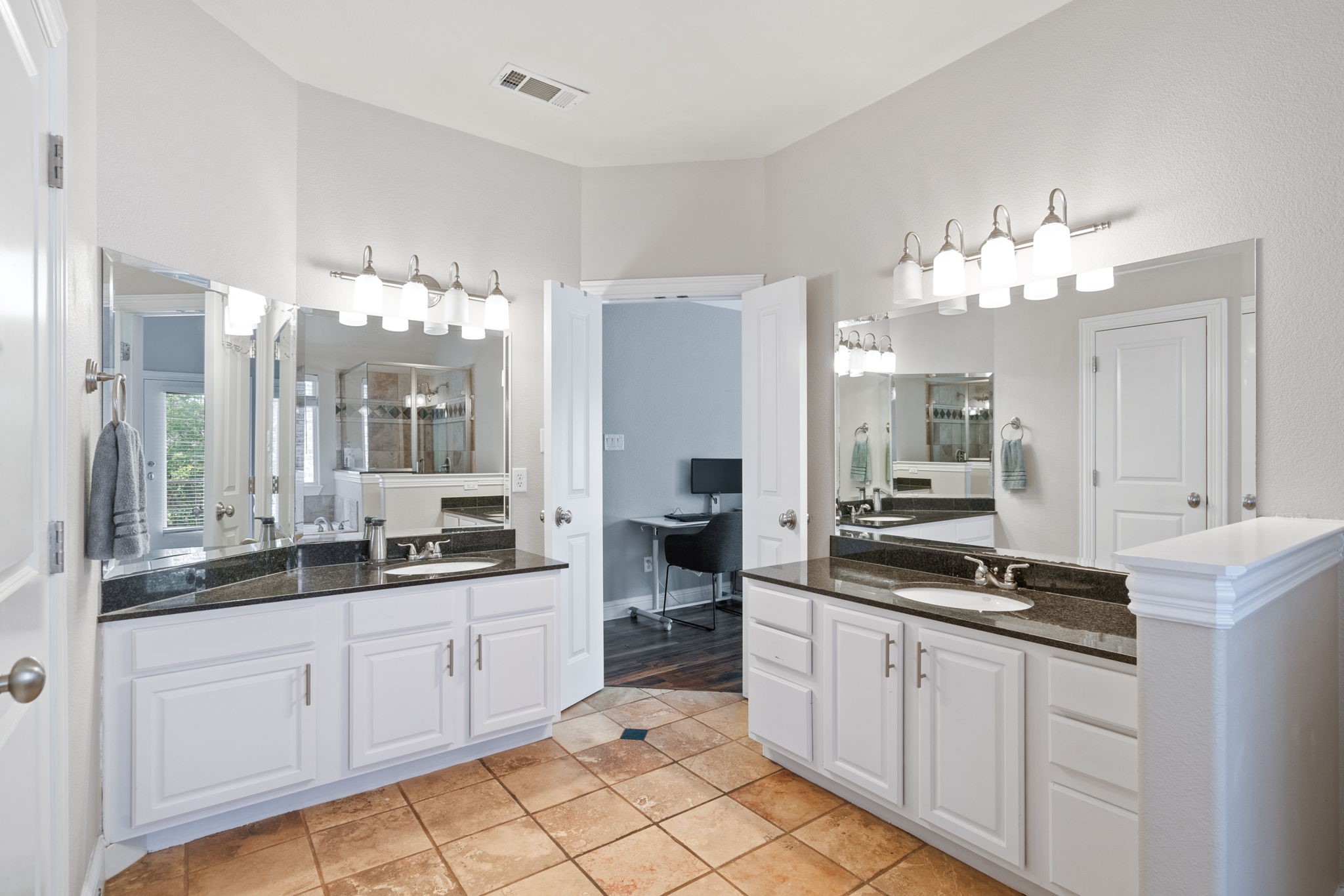 5923 Oram Street Dallas TX 75206
