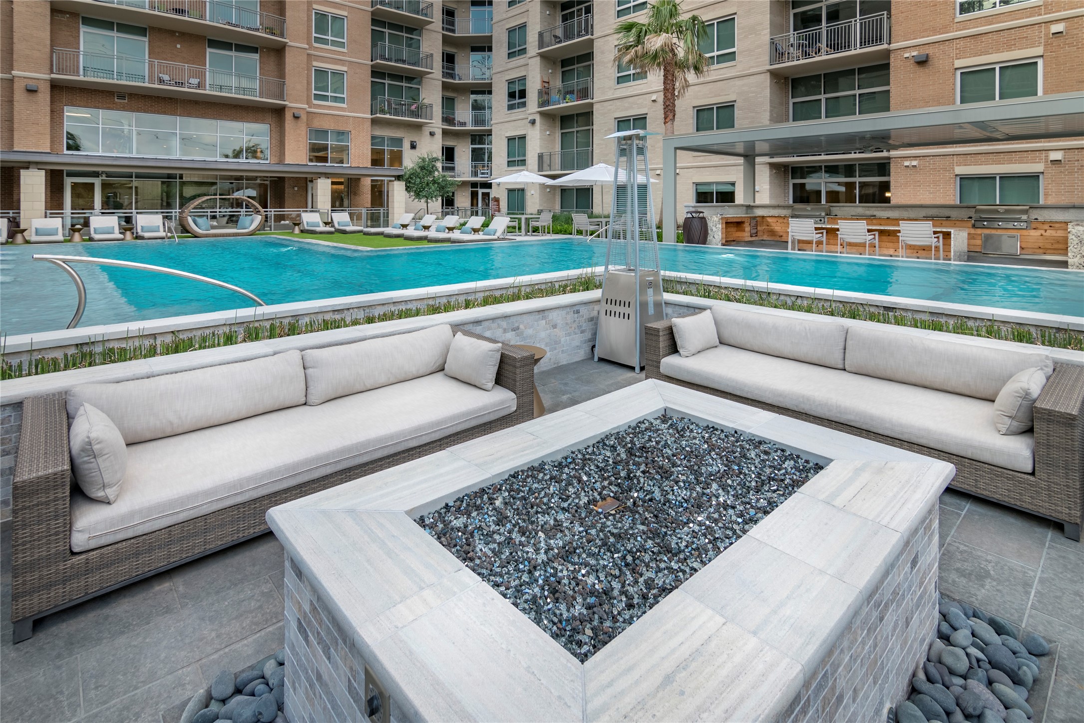 4719 Cole Avenue Dallas TX 75205