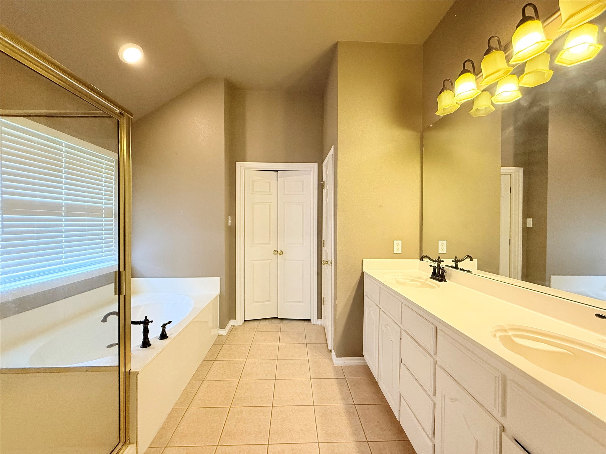 2713 Flint Rock Drive Fort Worth TX 76131