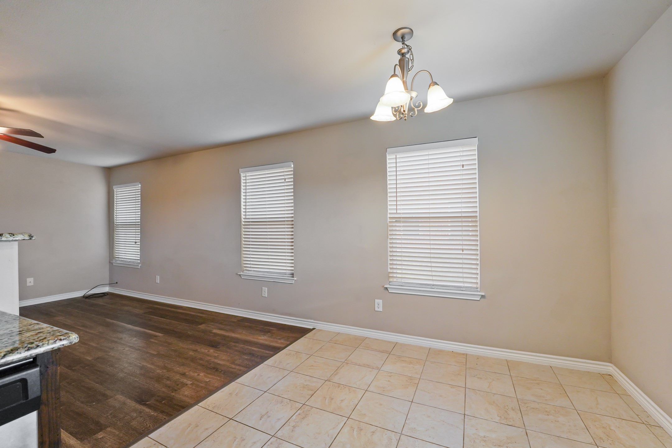 517 Harris Street Gunter TX 75058