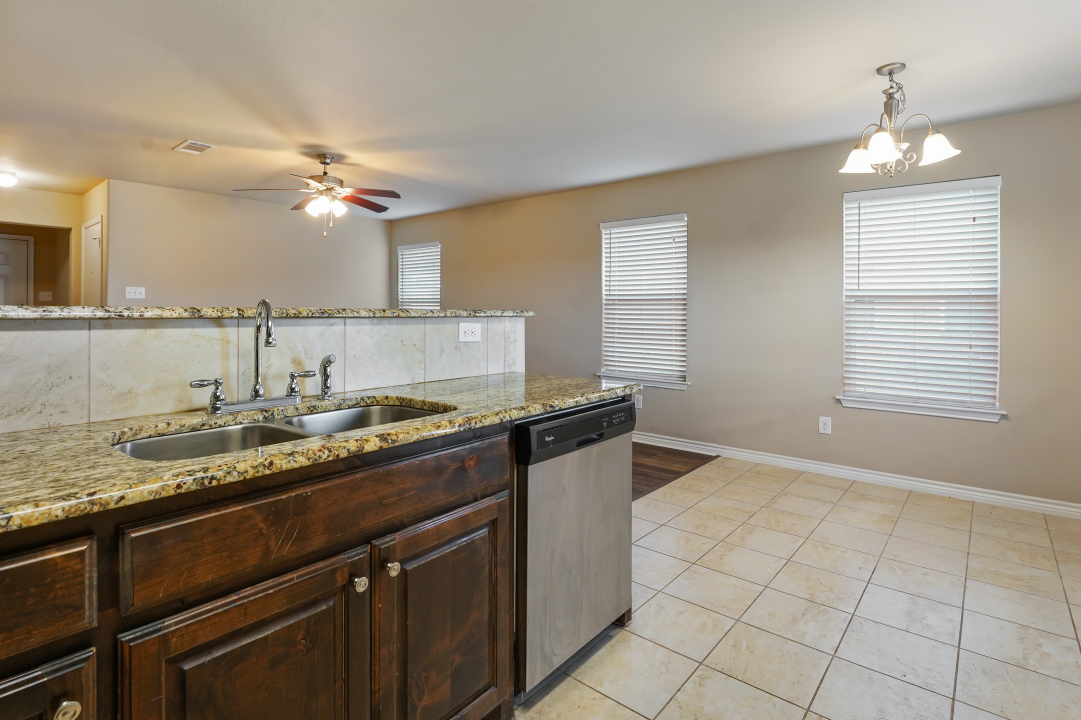 517 Harris Street Gunter TX 75058