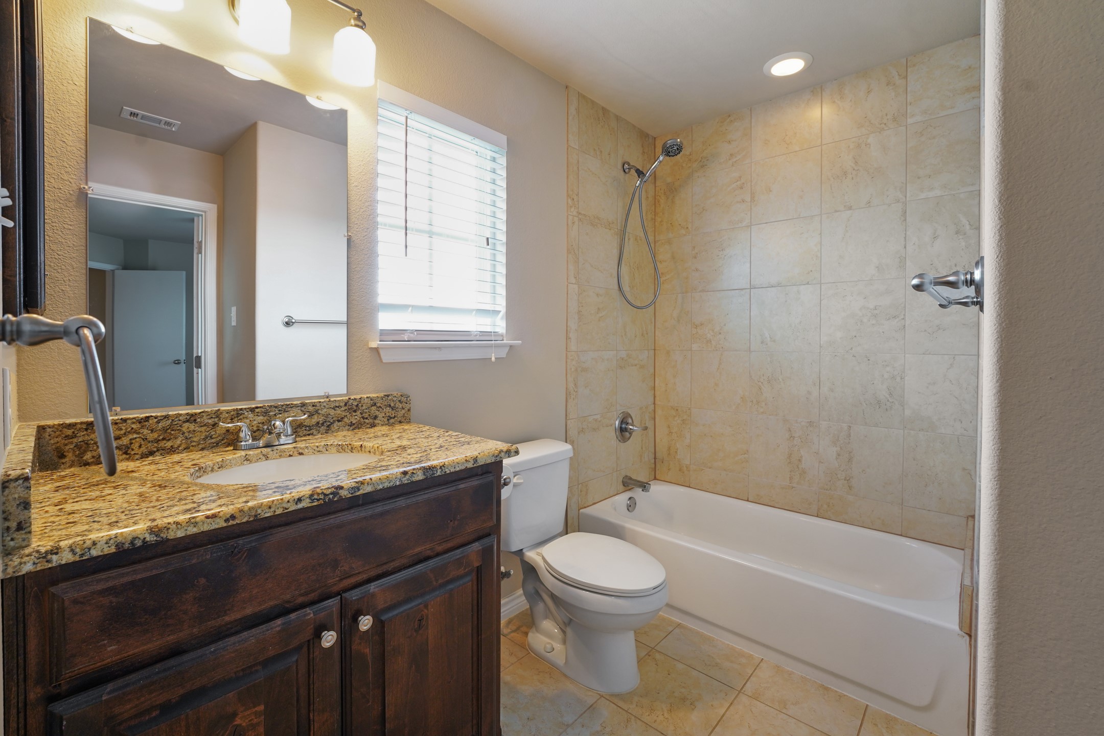 517 Harris Street Gunter TX 75058