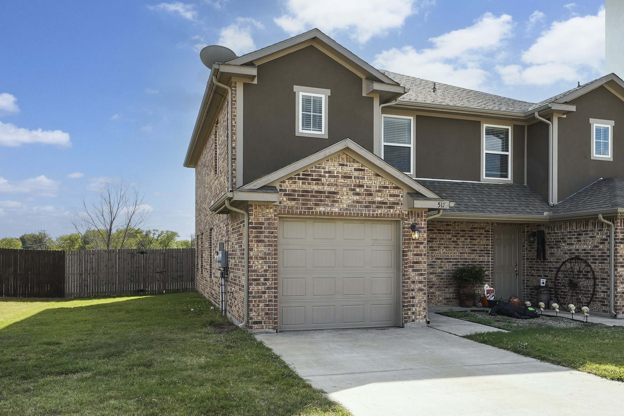 517 Harris Street Gunter TX 75058