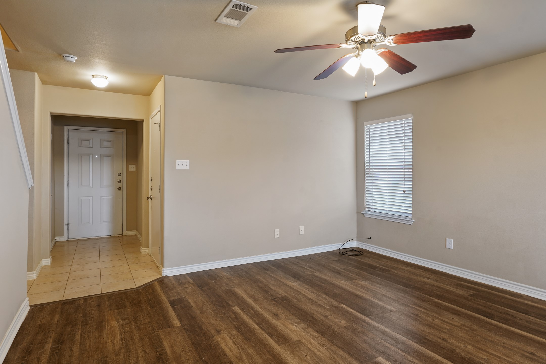 517 Harris Street Gunter TX 75058