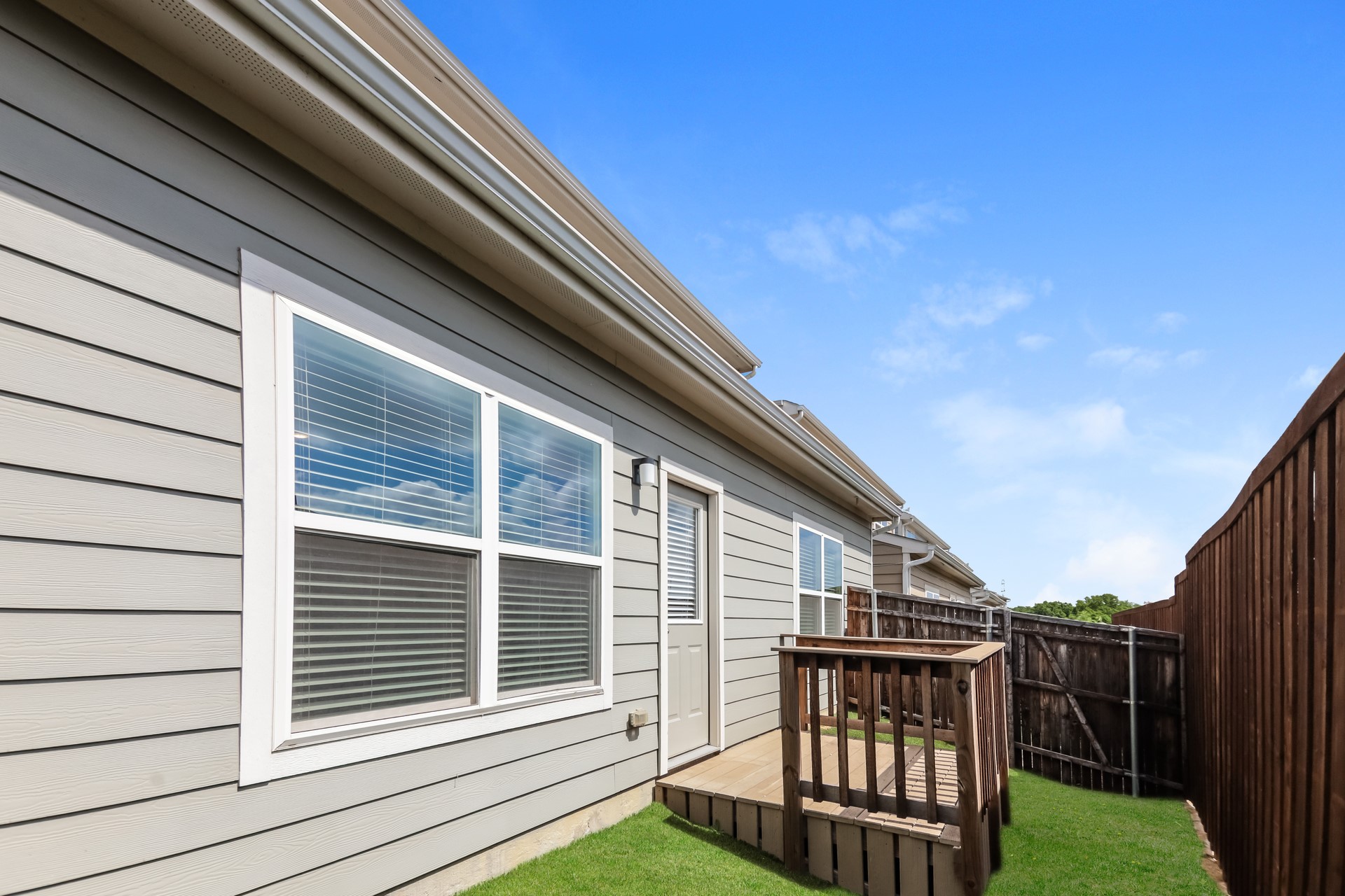 328 Niki Drive Lewisville TX 75057