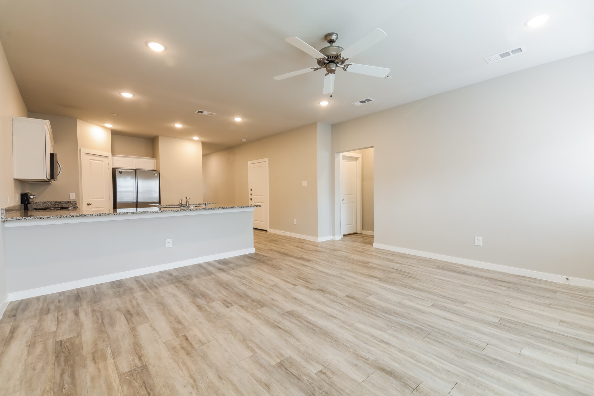 328 Niki Drive Lewisville TX 75057
