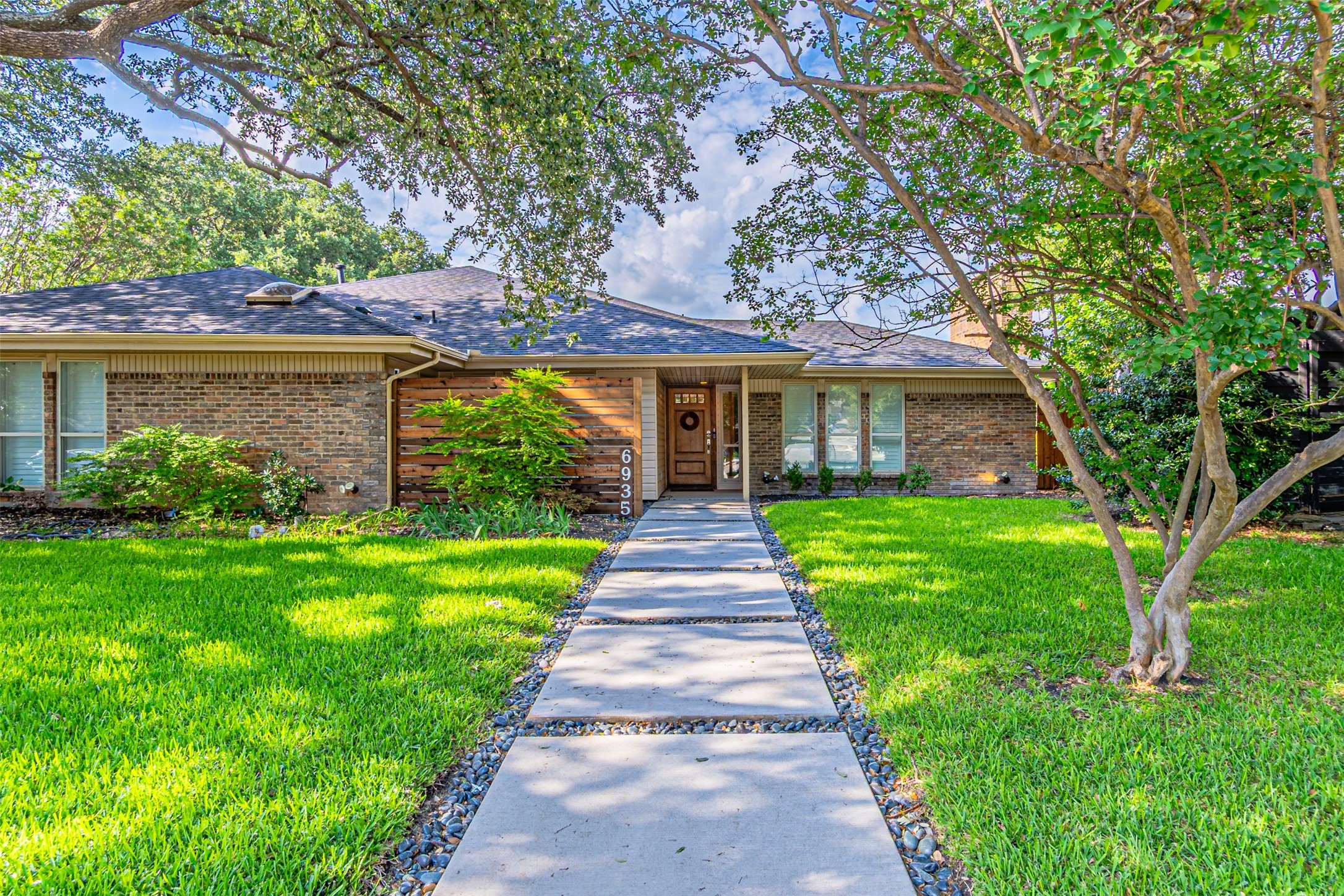 6935 Kingshollow Drive Dallas TX 75248