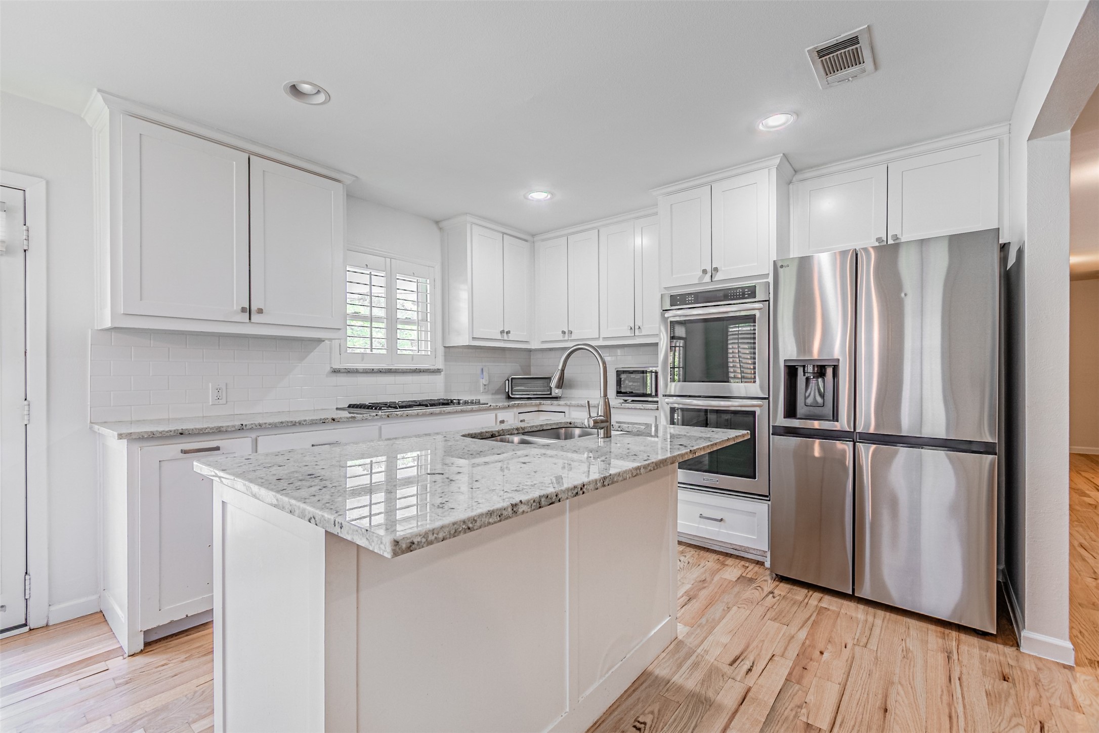 6935 Kingshollow Drive Dallas TX 75248