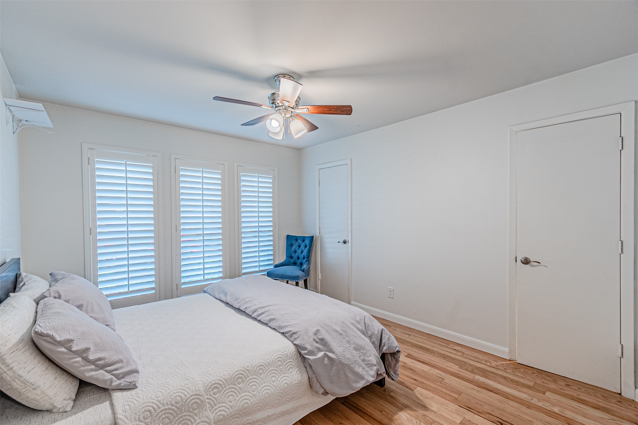 6935 Kingshollow Drive Dallas TX 75248