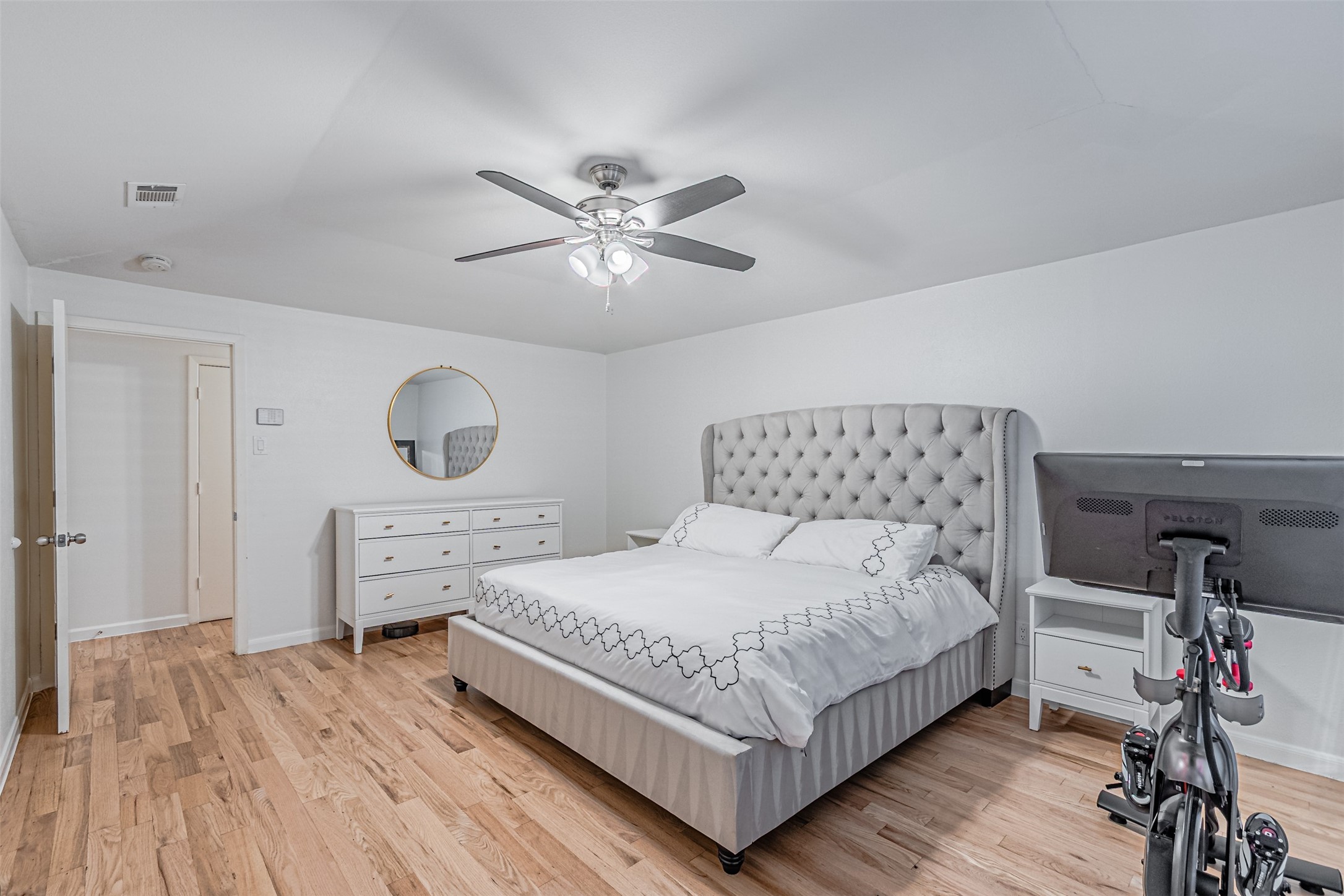 6935 Kingshollow Drive Dallas TX 75248