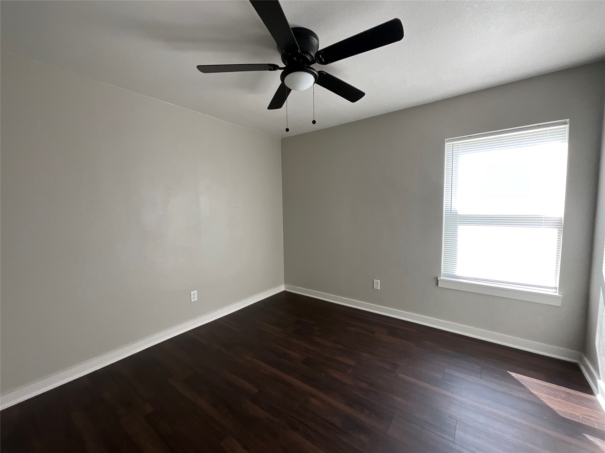 405 E Pine Street Malakoff TX 75148