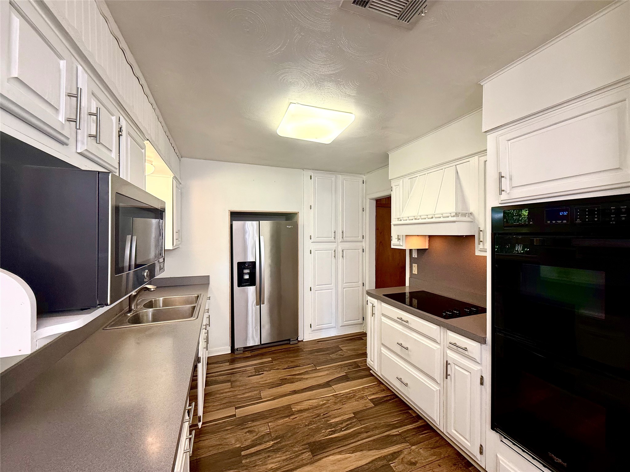 6728 Karen Drive North Richland Hills TX 76180