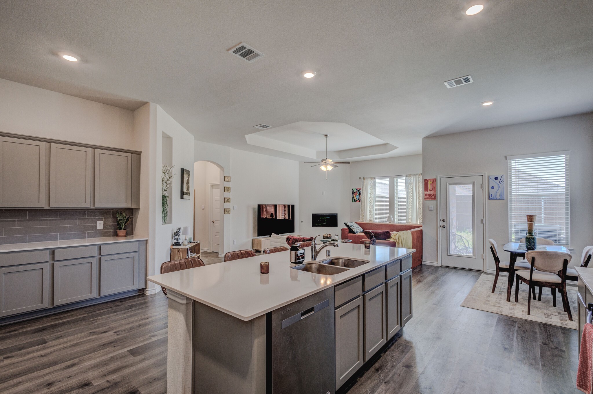 6993 Newby Lane Garland TX 75043