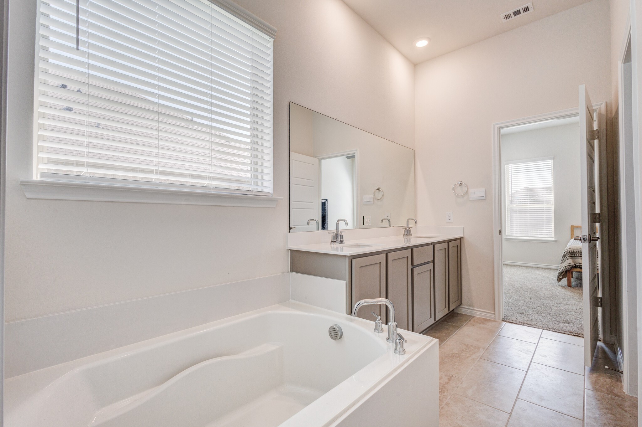 6993 Newby Lane Garland TX 75043
