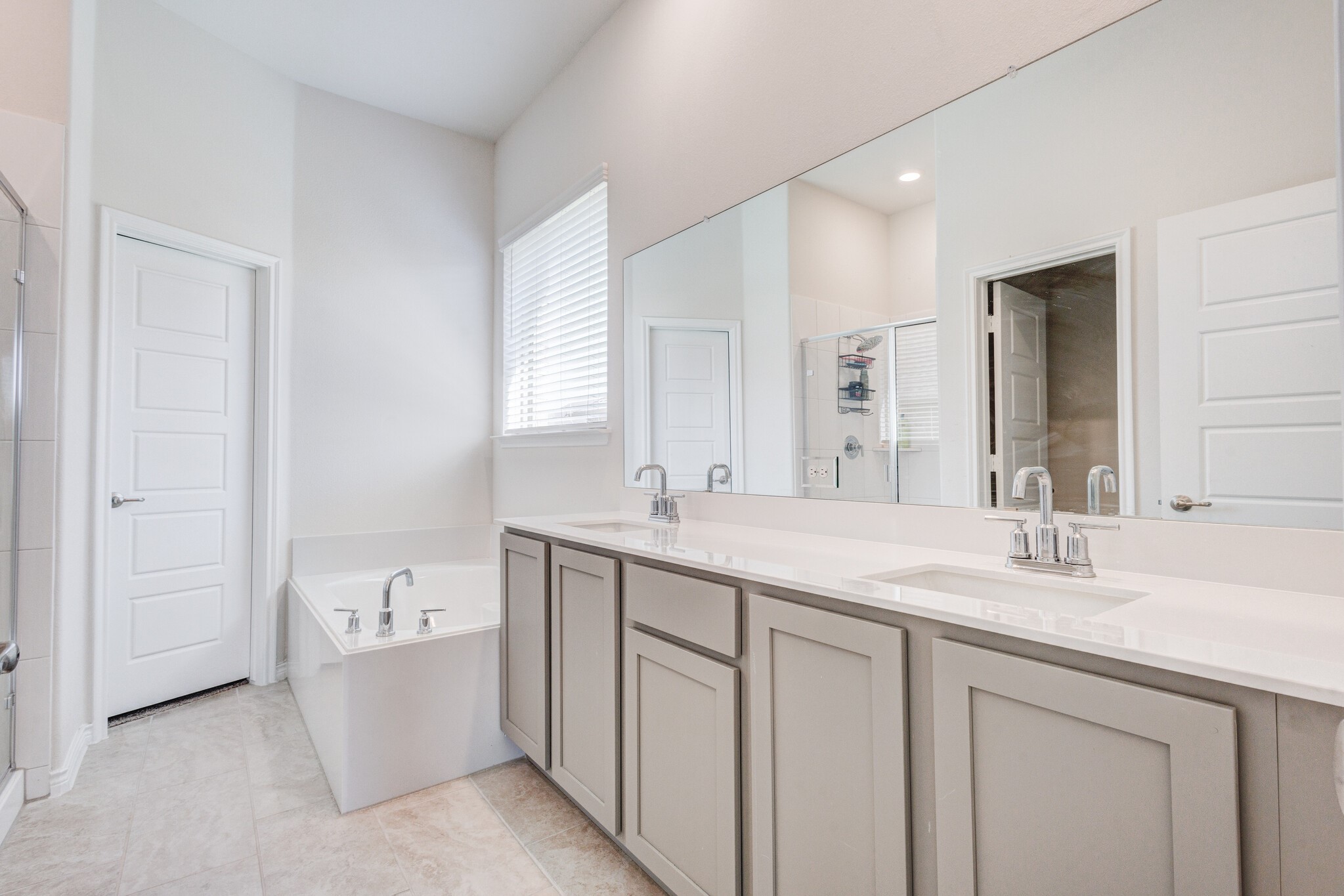 6993 Newby Lane Garland TX 75043