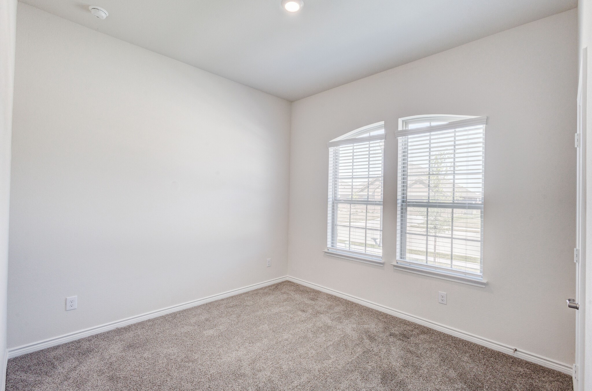 6993 Newby Lane Garland TX 75043