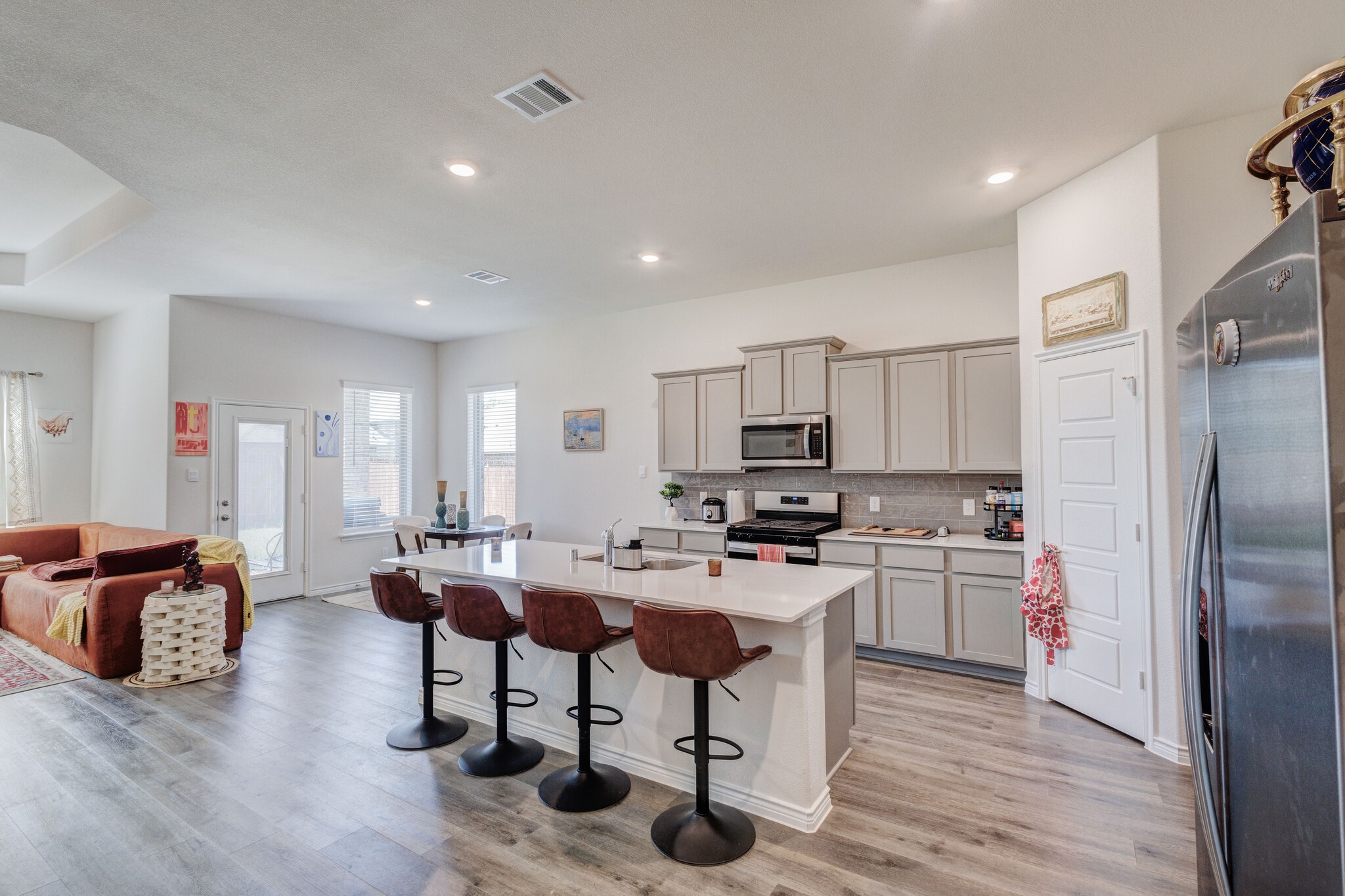 6993 Newby Lane Garland TX 75043
