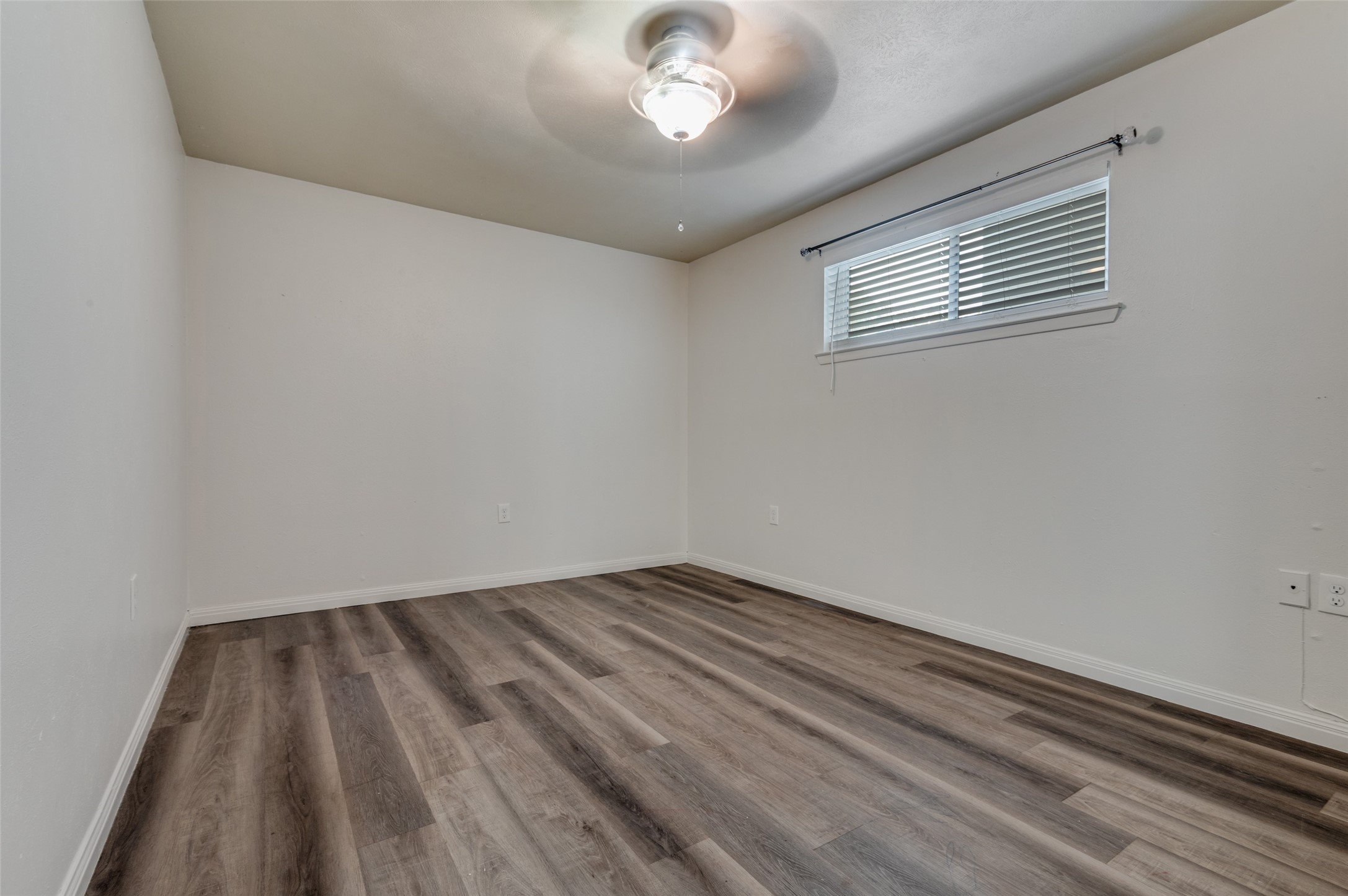 428 N Dallas Avenue Lancaster TX 75146