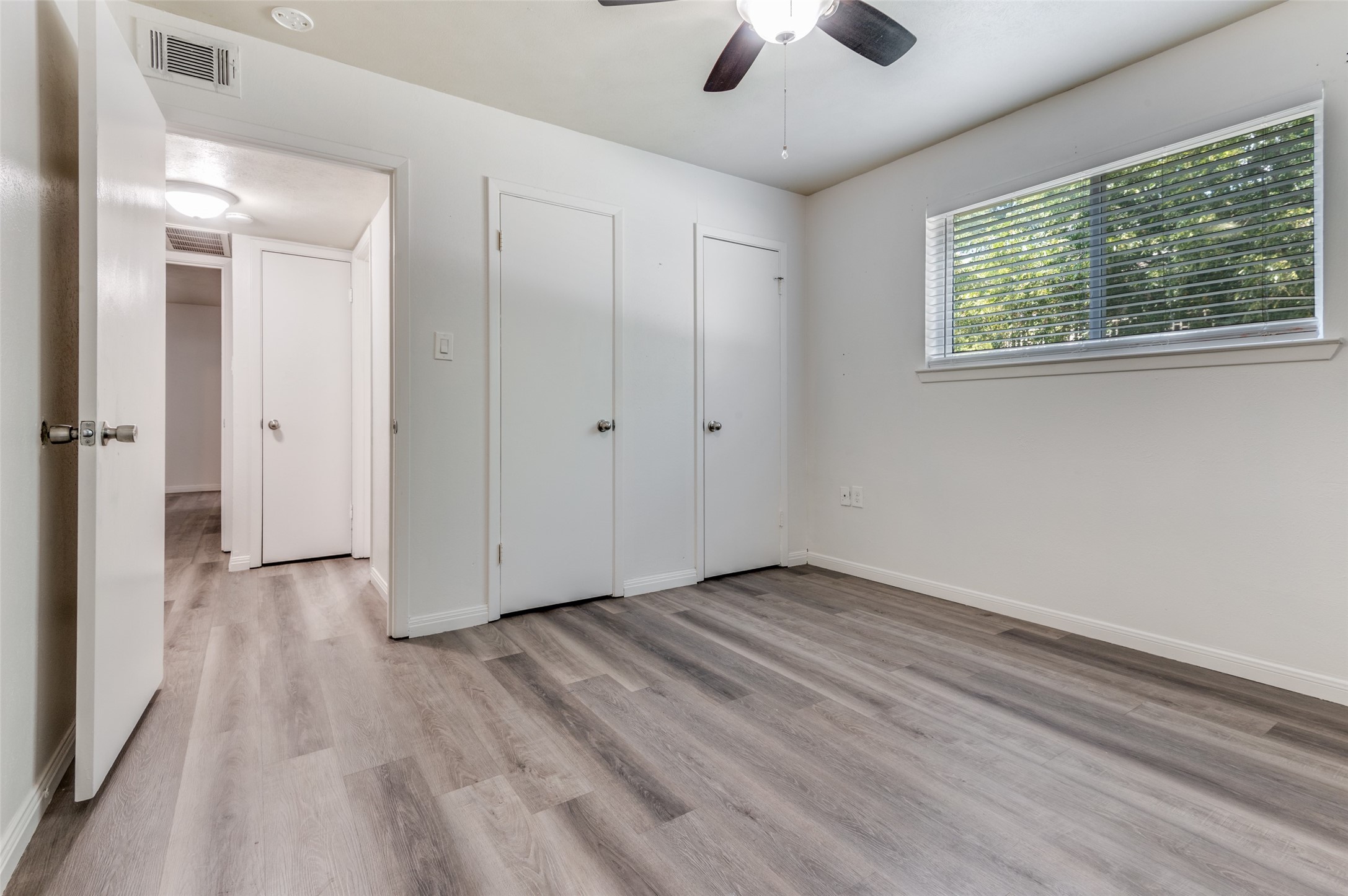 428 N Dallas Avenue Lancaster TX 75146