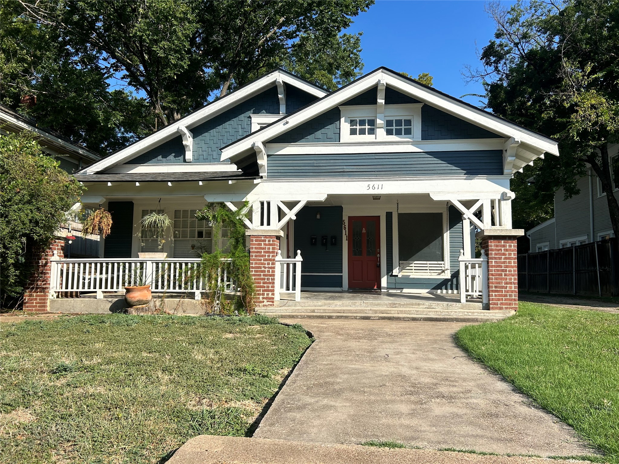 5611 Tremont Street Dallas TX 75214