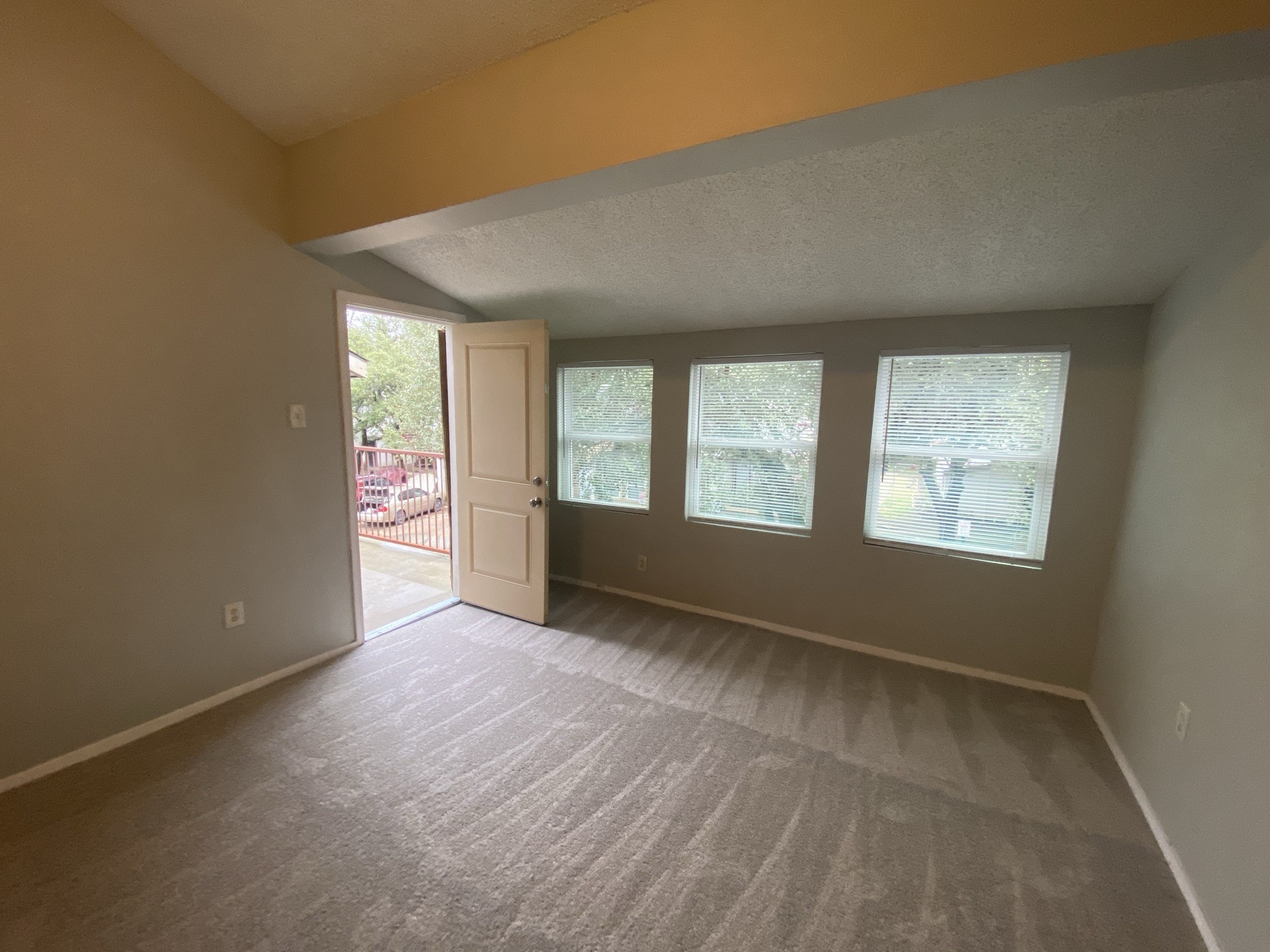 9696 Walnut Street Dallas TX 75243