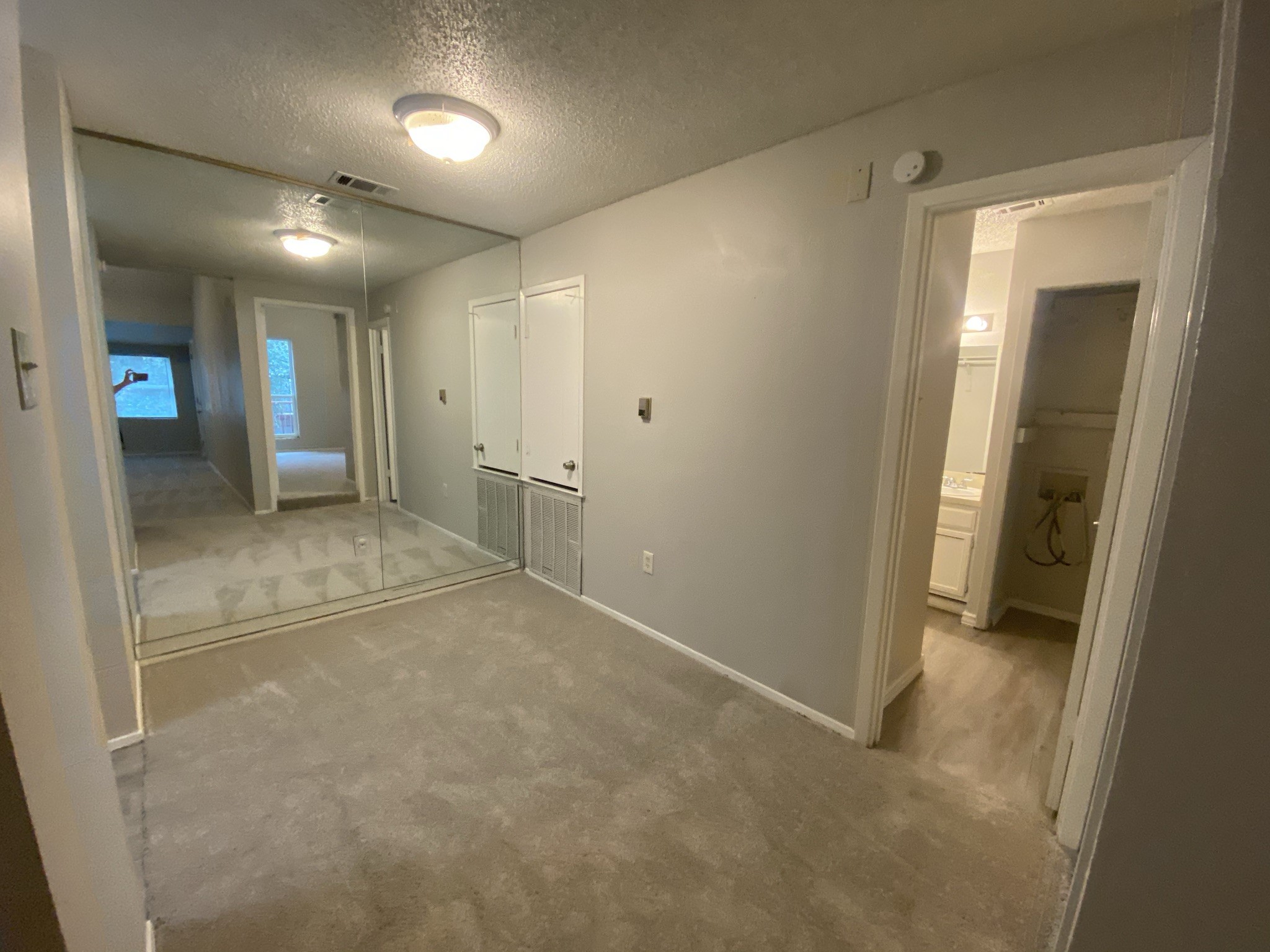 9696 Walnut Street Dallas TX 75243