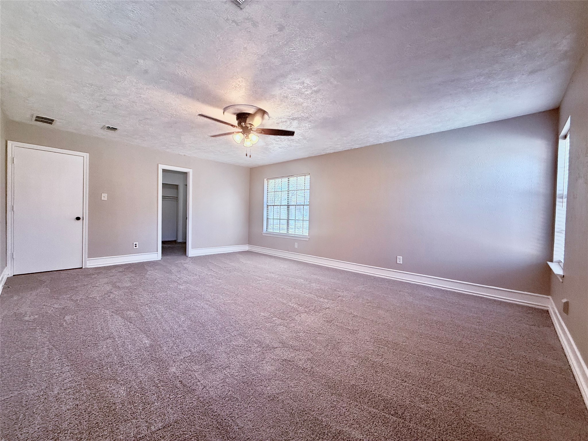 4804 Fawn Valley Court Arlington TX 76017