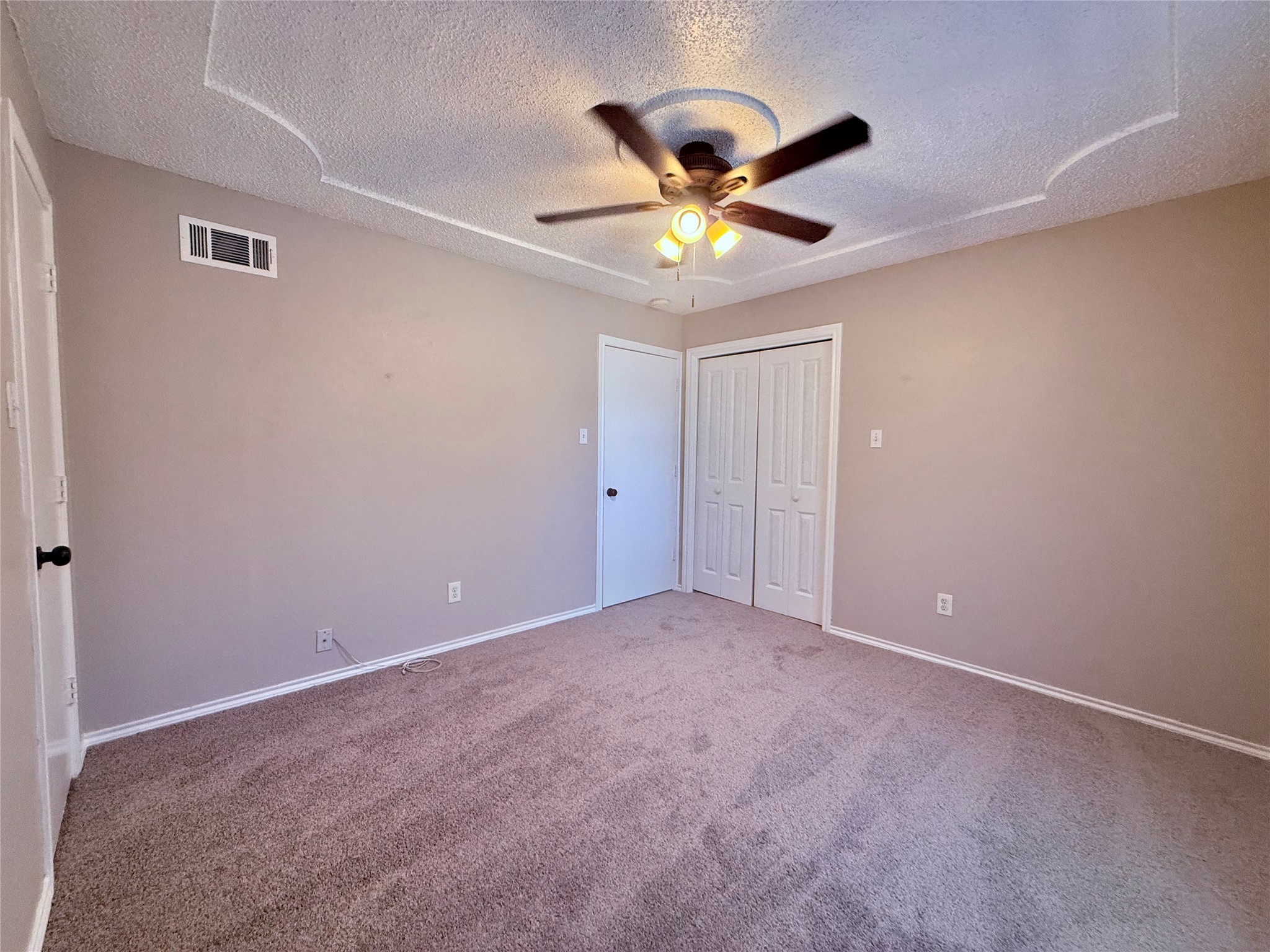4804 Fawn Valley Court Arlington TX 76017