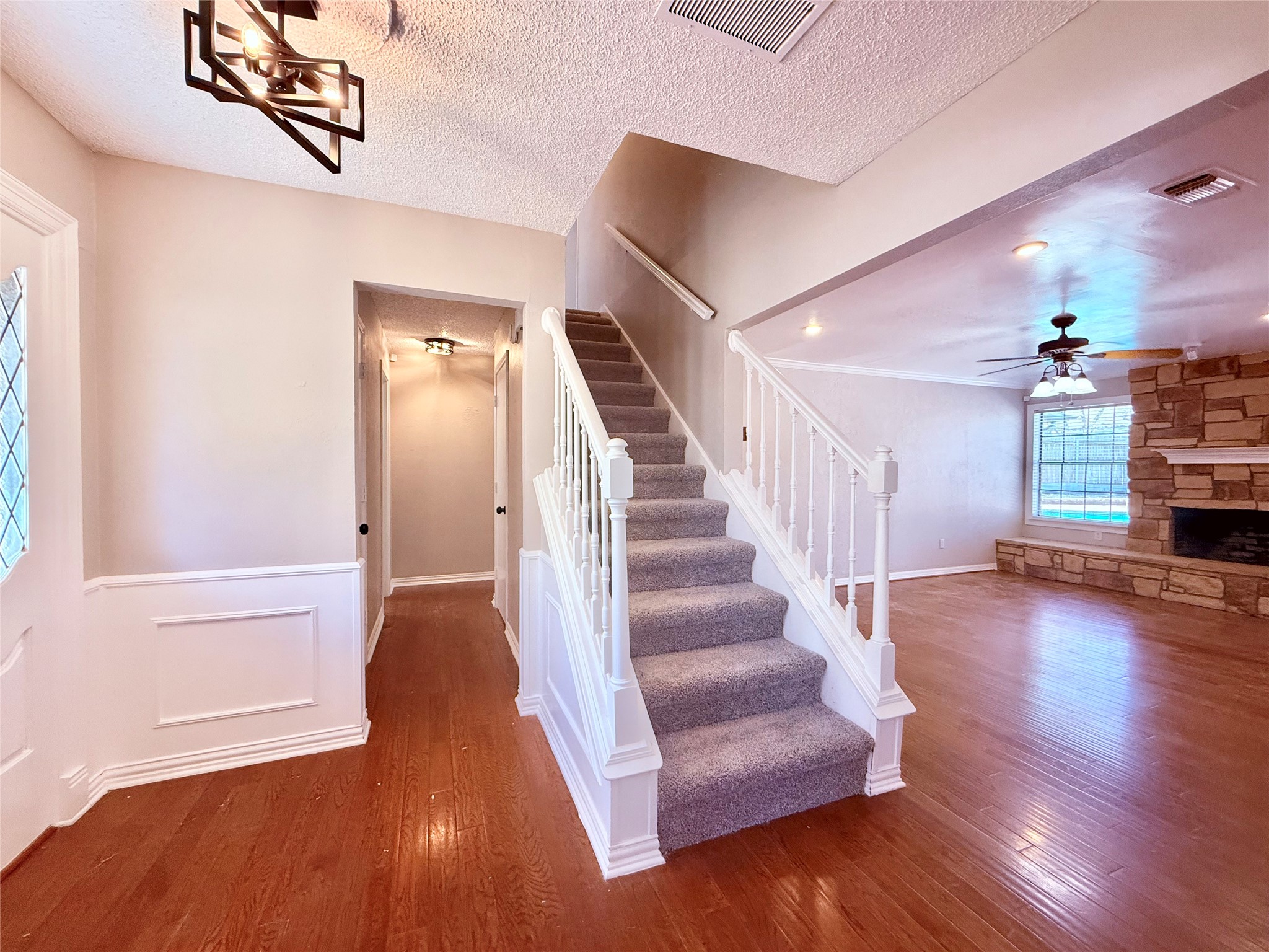 4804 Fawn Valley Court Arlington TX 76017