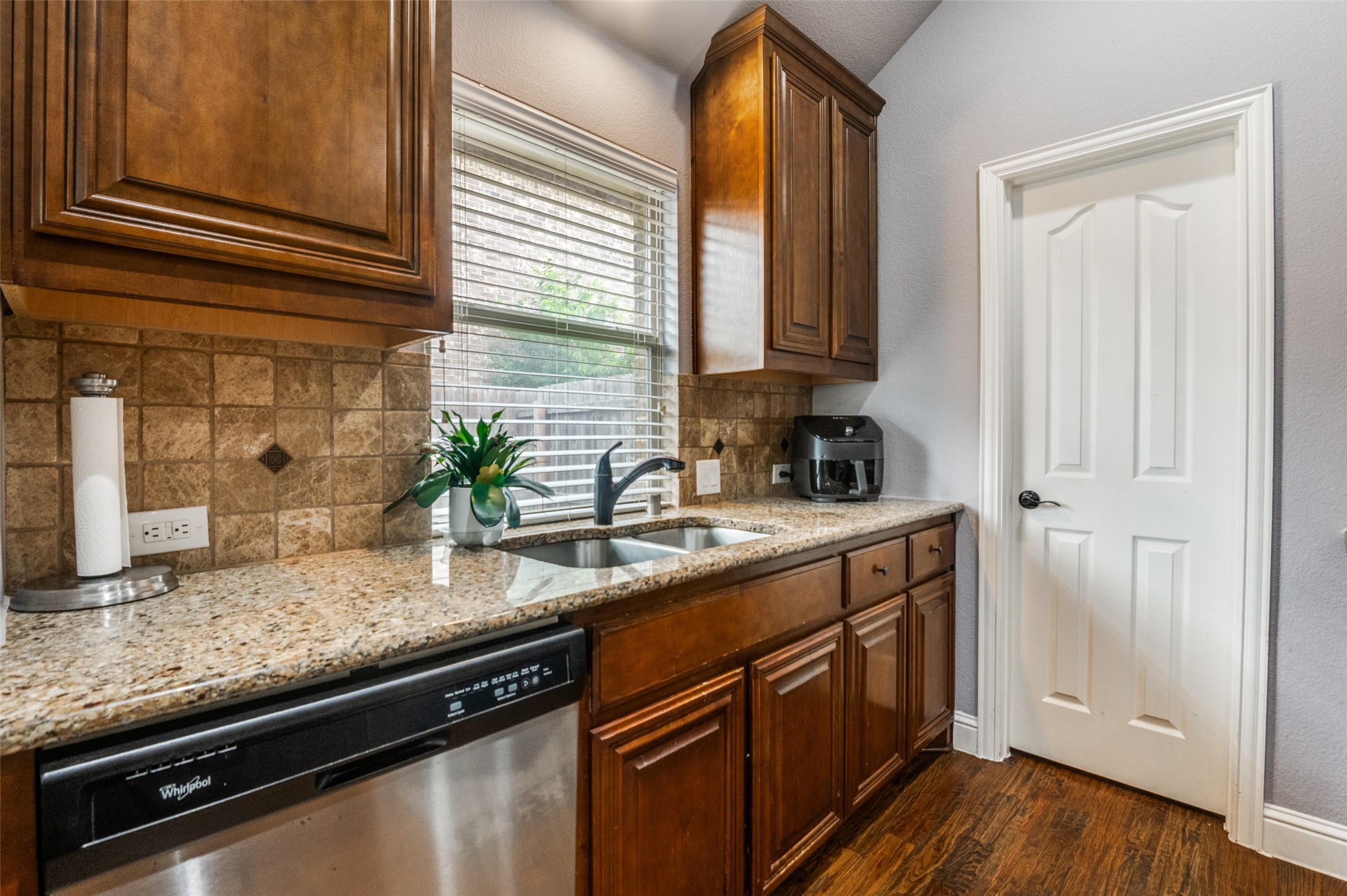4312 Poppy Drive Mansfield TX 76063