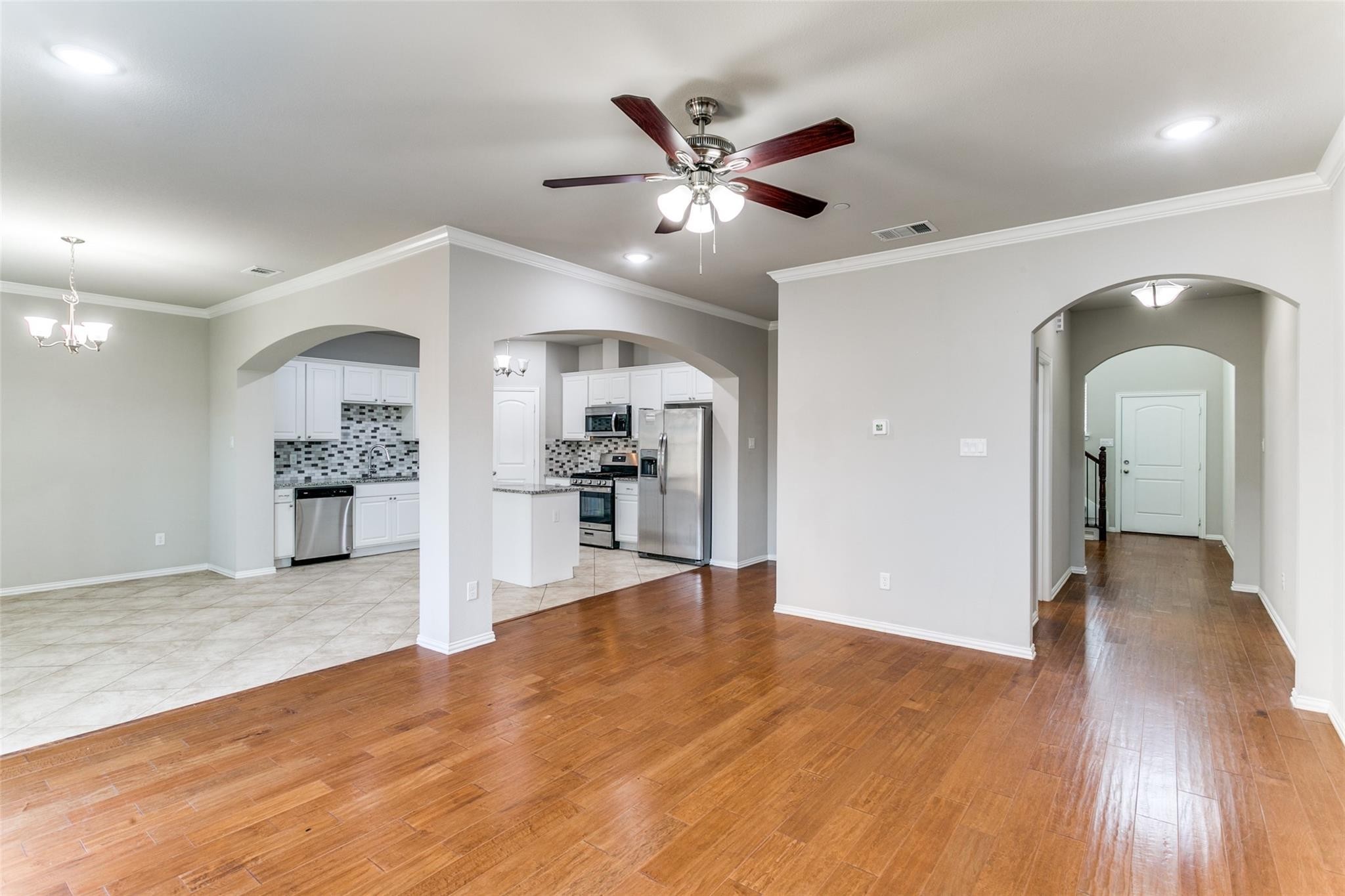 4725 Hafeela Drive Irving TX 75061
