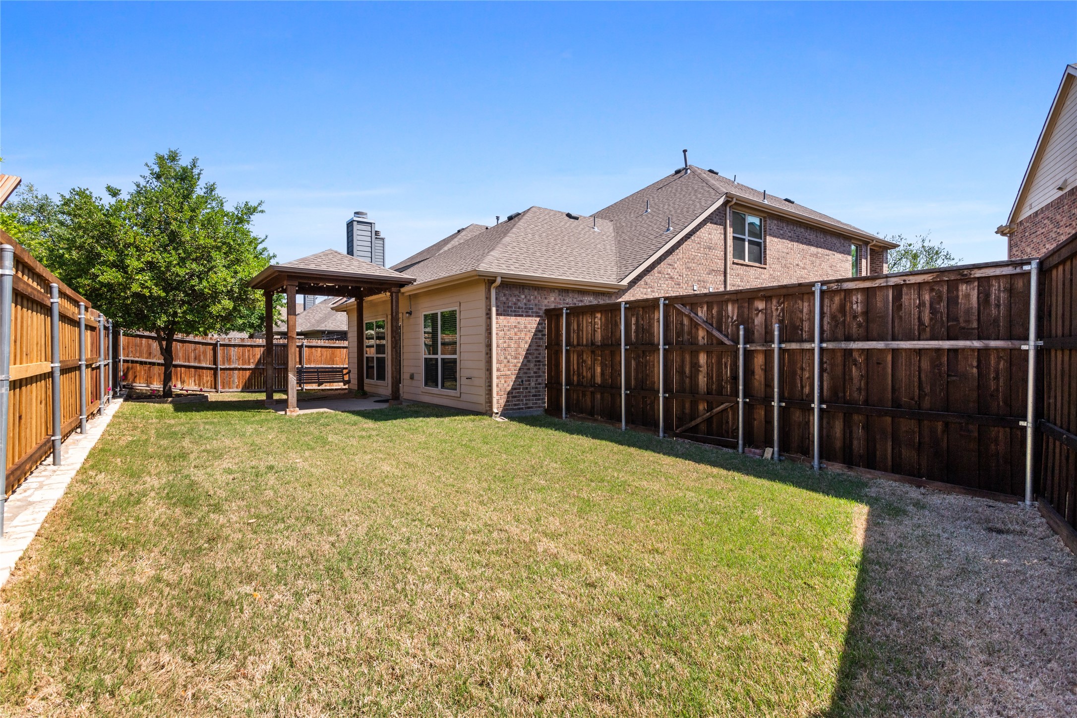 524 Mount Olive Avenue Mckinney TX 75072