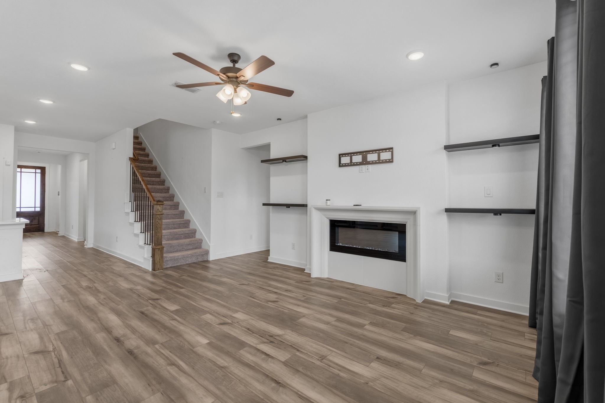 7525 Wild Mint Trail Venus TX 76084