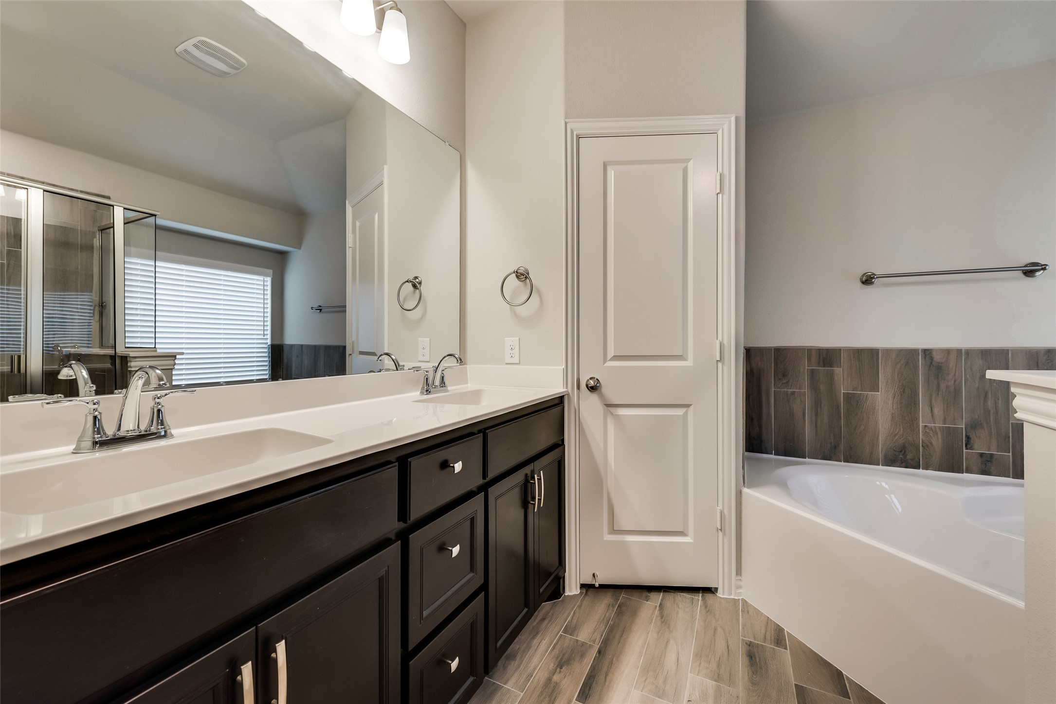 1524 Joy Drive Carrollton TX 75007