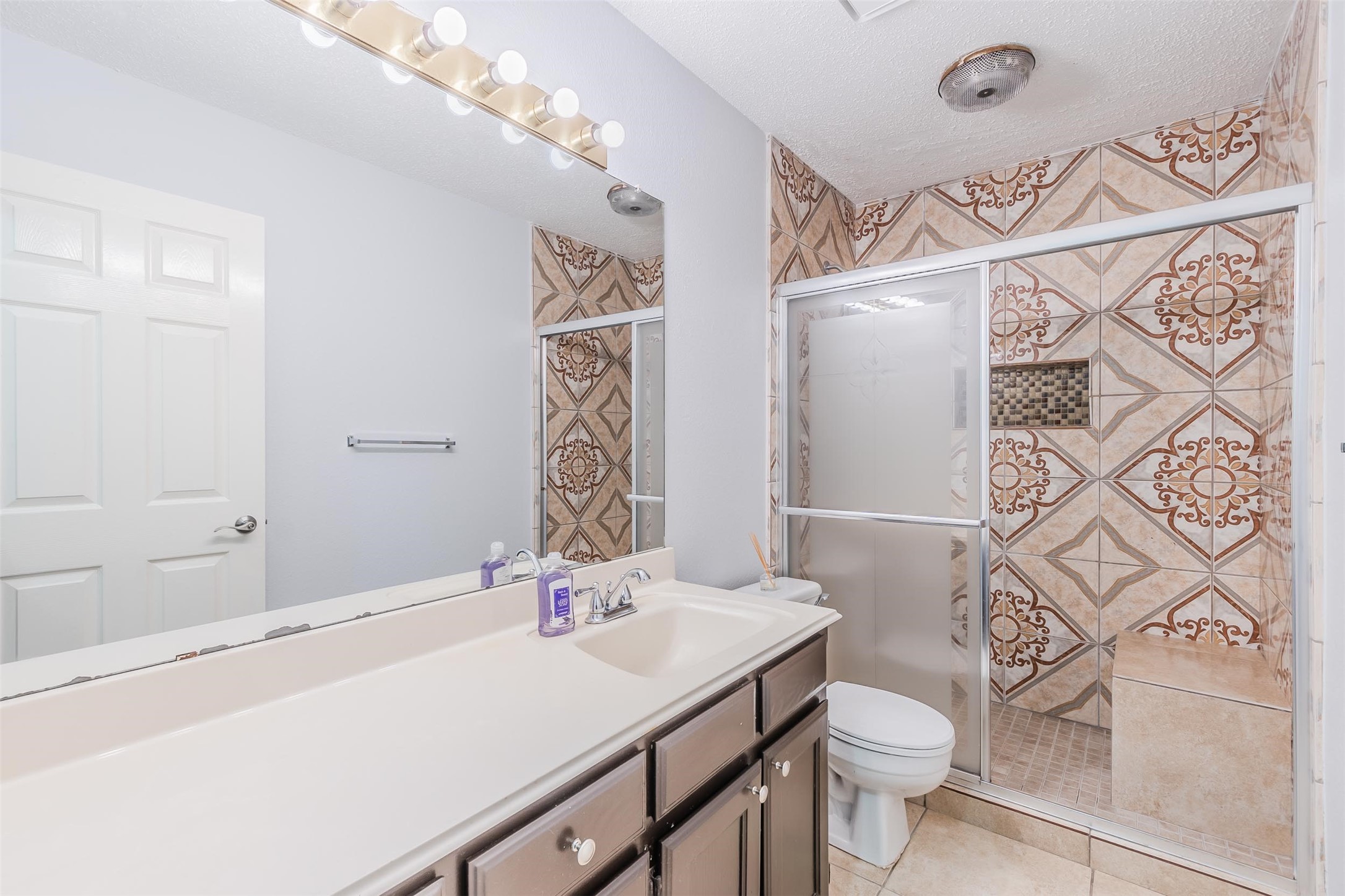 2709 Brittany Drive Euless TX 76039