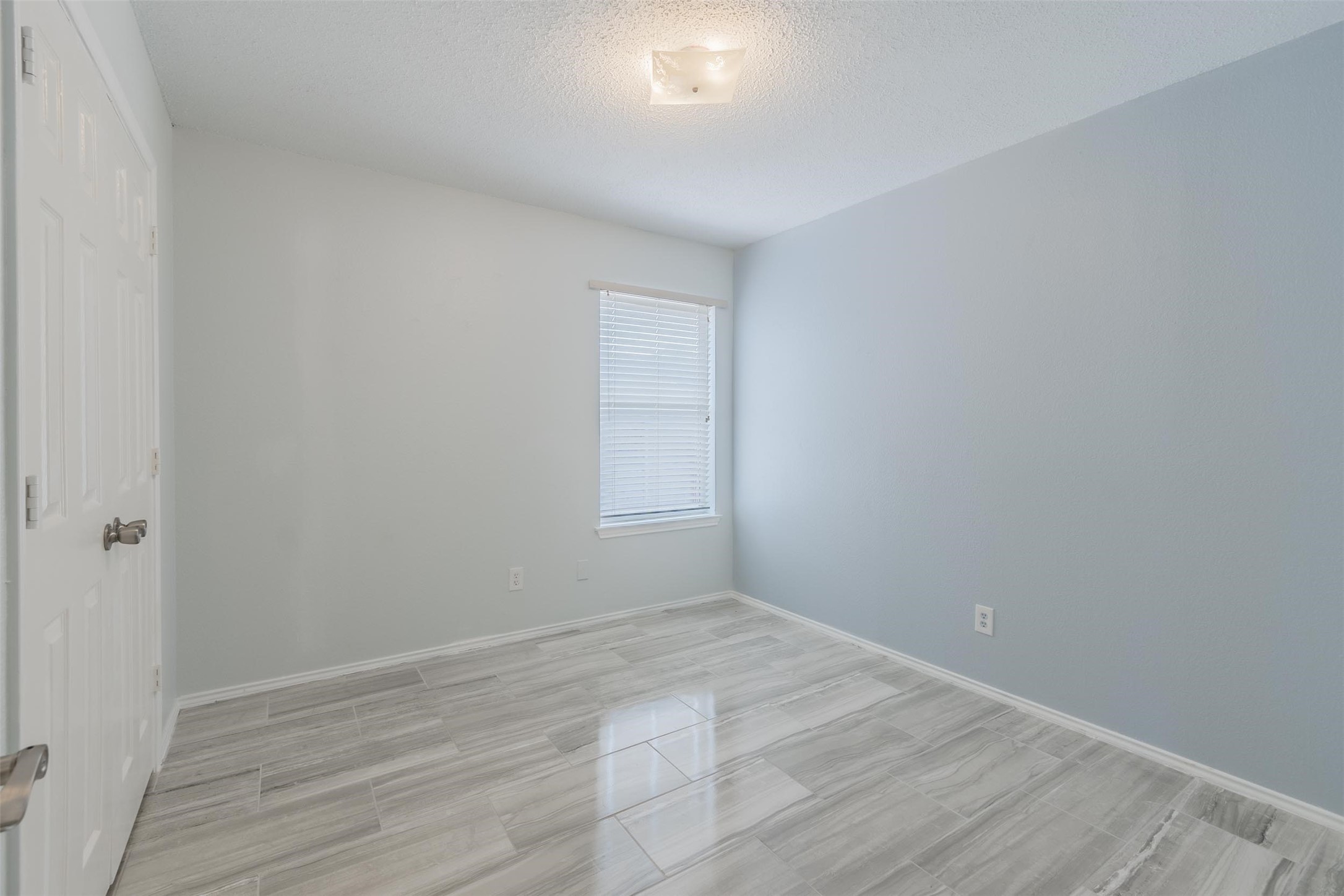 2709 Brittany Drive Euless TX 76039