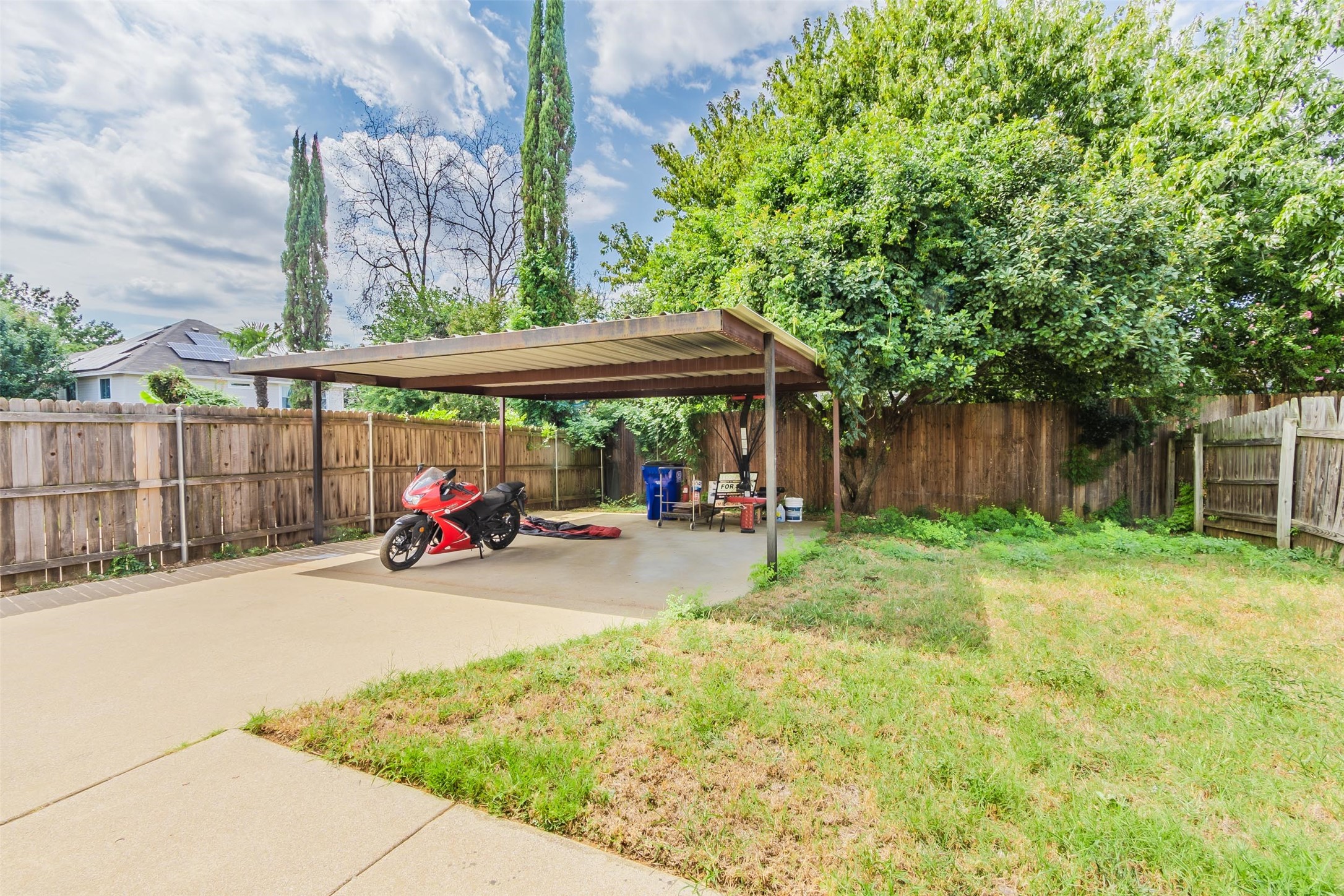 2709 Brittany Drive Euless TX 76039