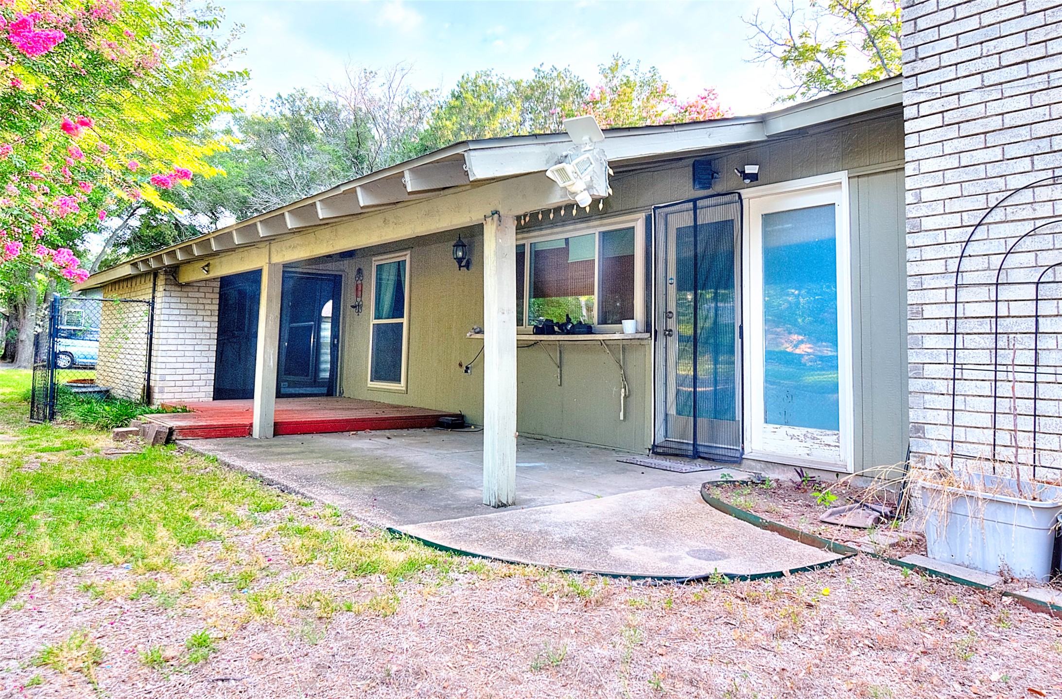 3201 Christie Circle Garland TX 75044