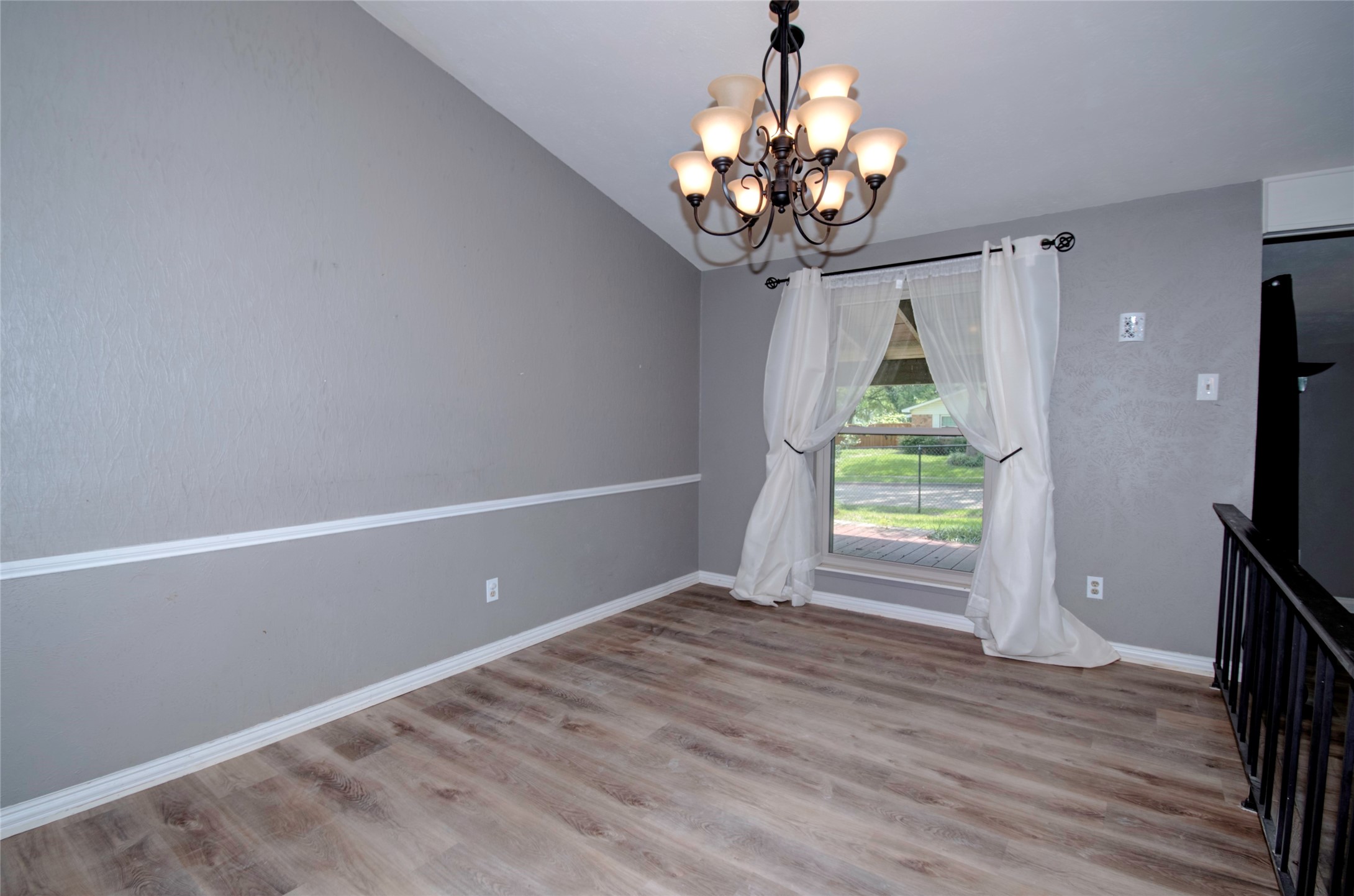 3201 Christie Circle Garland TX 75044
