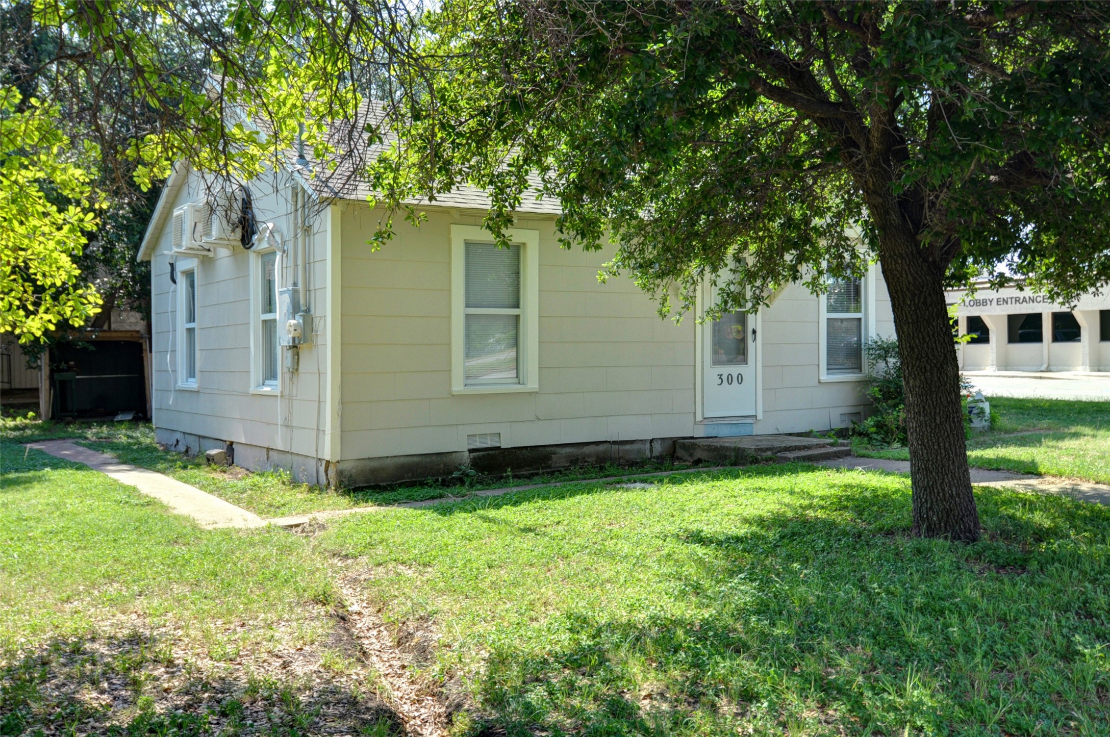 300 Meadow Park Drive White Settlement TX 76108