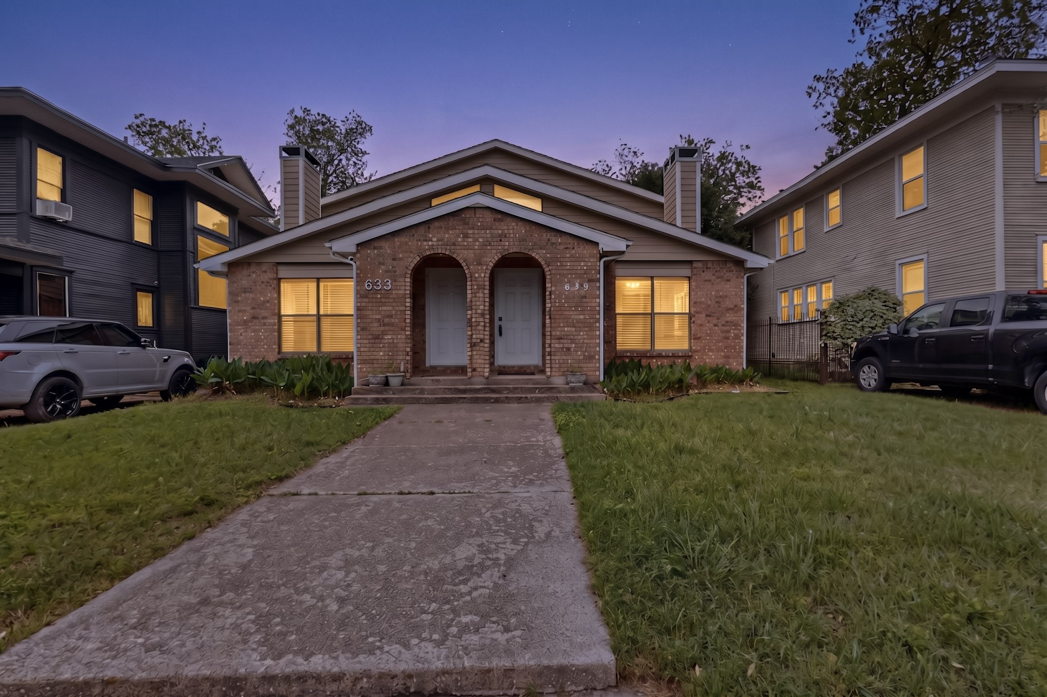 635 Haines Avenue Dallas TX 75208