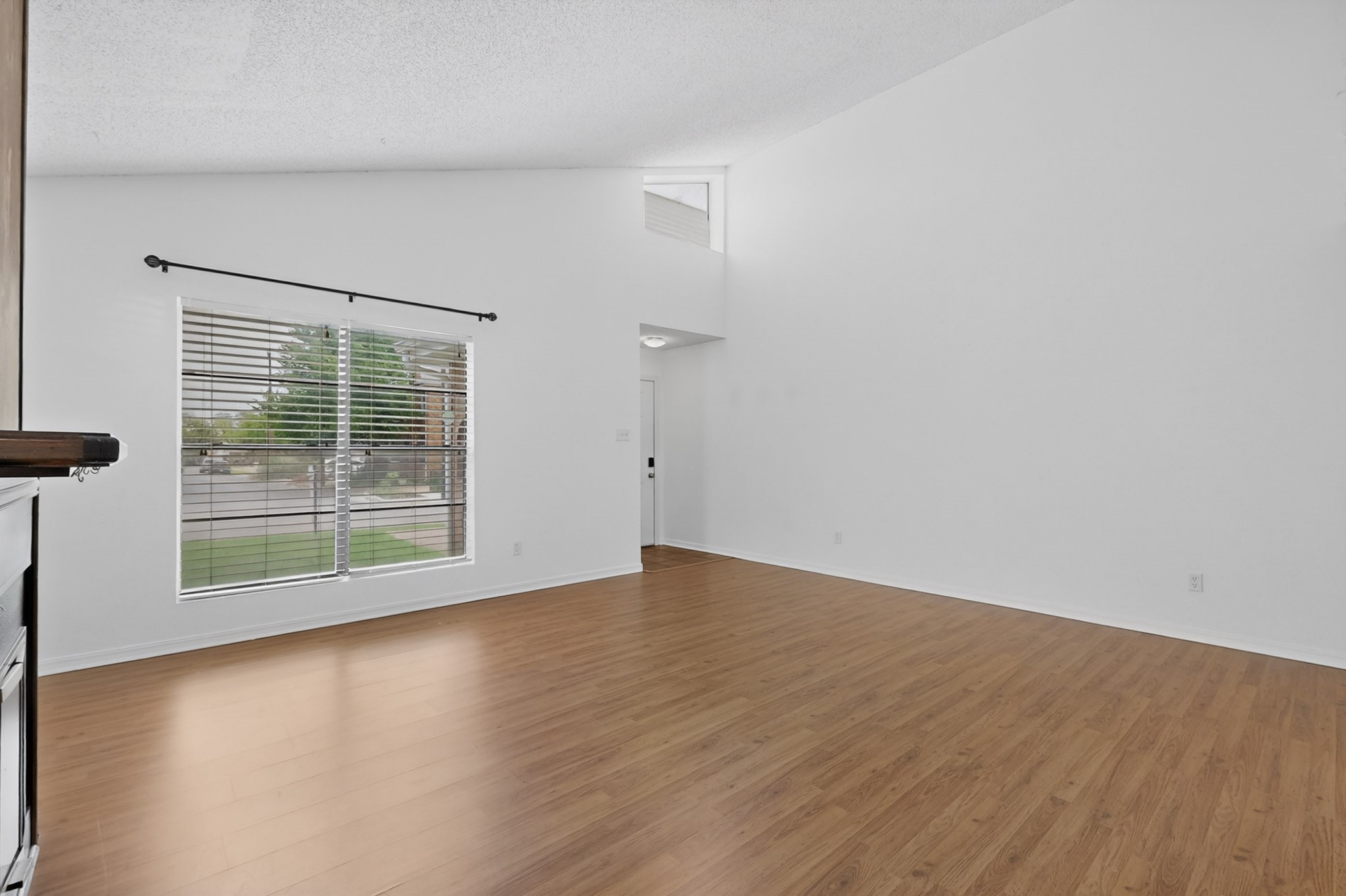 635 Haines Avenue Dallas TX 75208