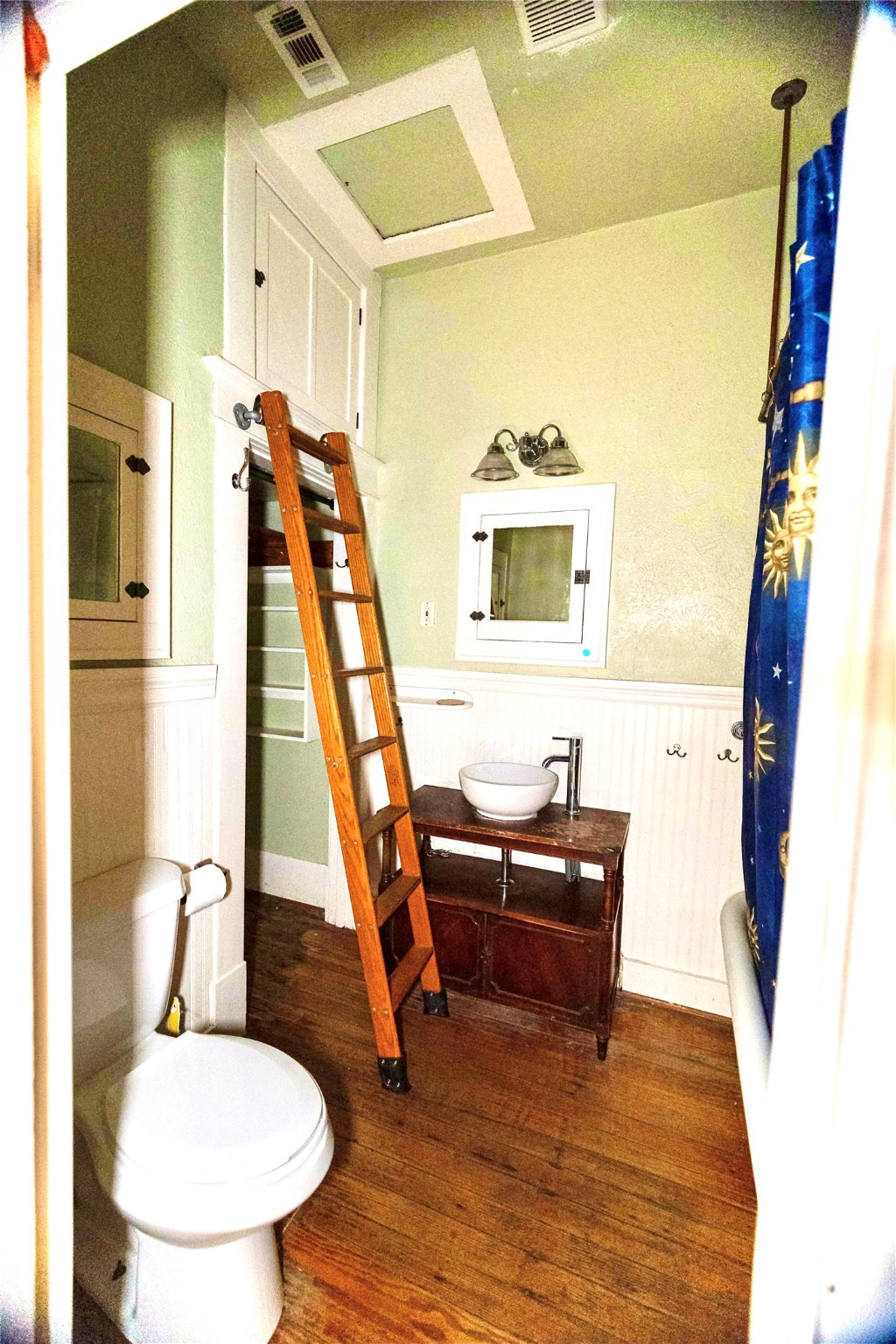 5627 Worth Street Dallas TX 75214